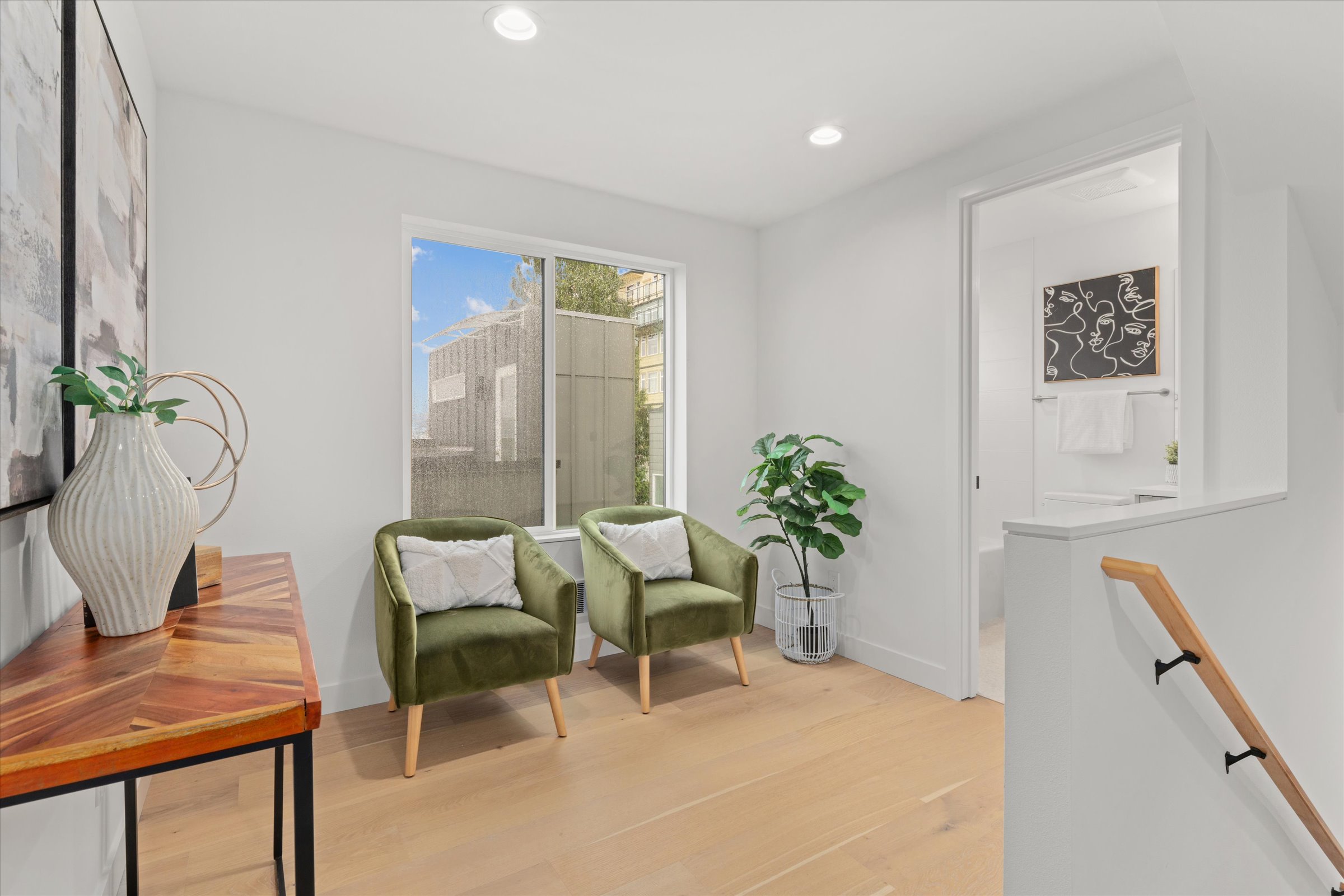  2011 Dexter Ave N Unit #A, Seattle, WA 98109 - 物件實景