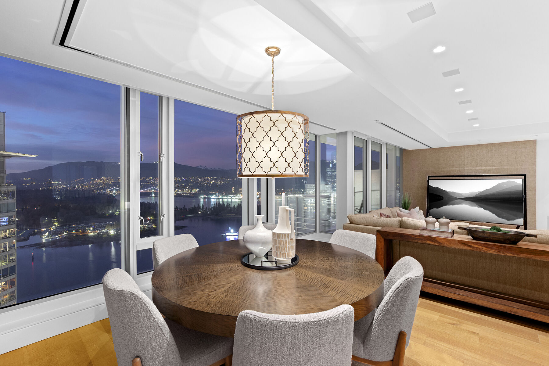  Four Views in One - 物件實景