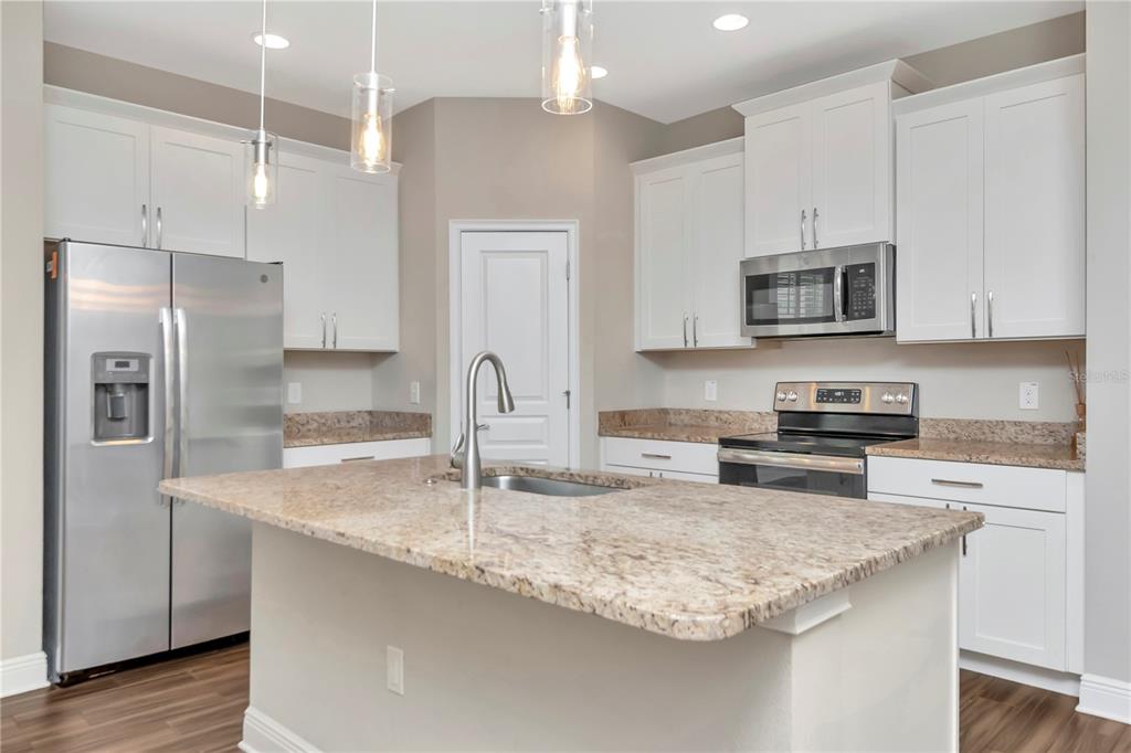 Tampa, Florida, 33604, United States, 3 Bedrooms Bedrooms, ,2 BathroomsBathrooms,Residential,For Sale,1912317