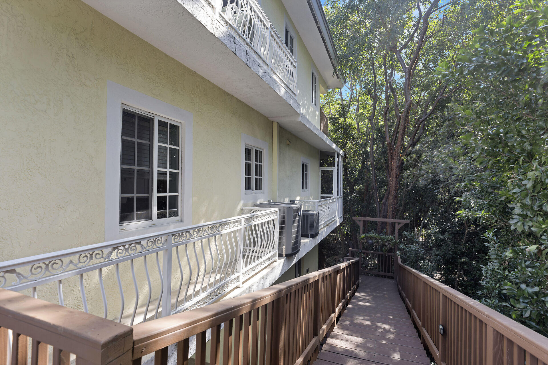 KEY LARGO, Florida, 33037, United States, 3 Bedrooms Bedrooms, ,3 BathroomsBathrooms,Residential,For Sale,1688435