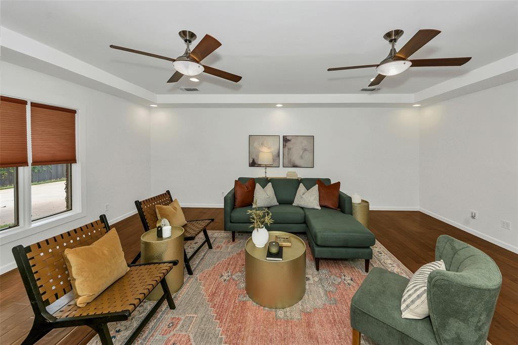 Colleyville, Texas, 76034, United States, 4 Bedrooms Bedrooms, ,3 BathroomsBathrooms,Residential,For Sale,1927837
