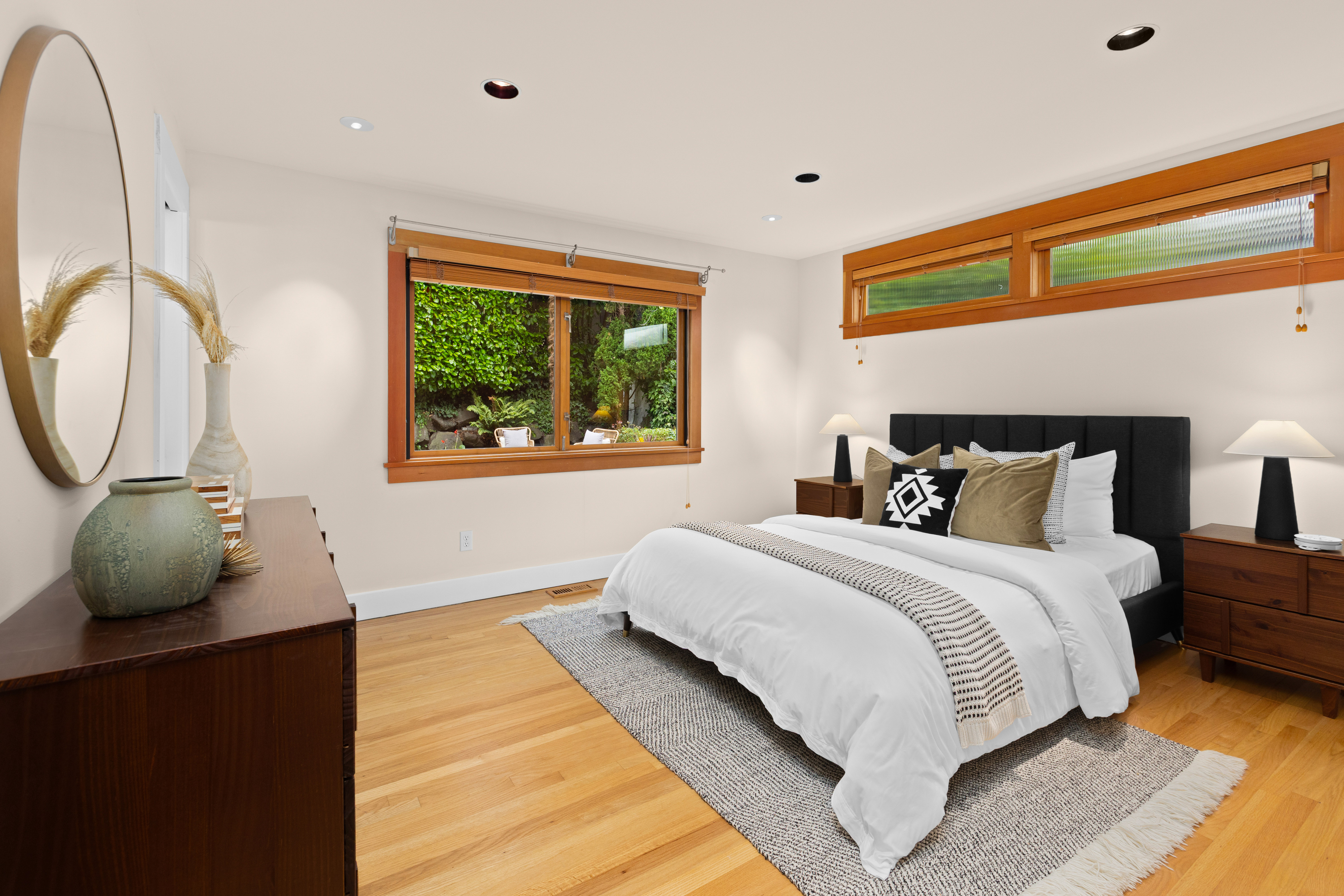  2223 39th Ave E, Seattle, WA 98112 - 物件實景