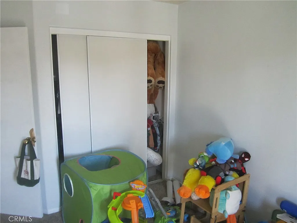 Perris, California, 92571, United States, 3 Bedrooms Bedrooms, ,2 BathroomsBathrooms,Residential,For Sale,1980485