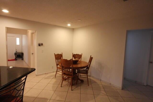 Lake Worth, Florida, 33463, United States, 4 Bedrooms Bedrooms, ,2 BathroomsBathrooms,Residential,For Sale,1928734