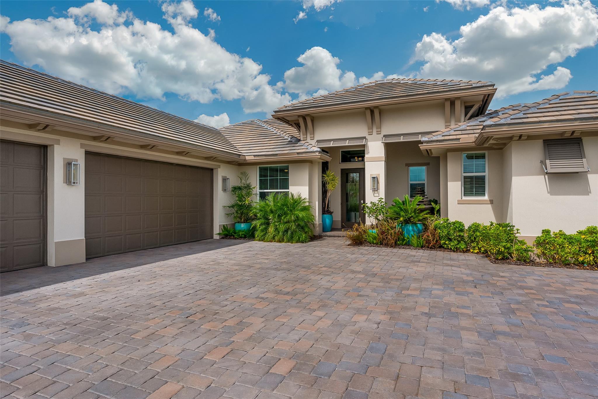 Vero Beach, Florida, 32967, United States, 4 Bedrooms Bedrooms, ,3 BathroomsBathrooms,Residential,For Sale,1668388