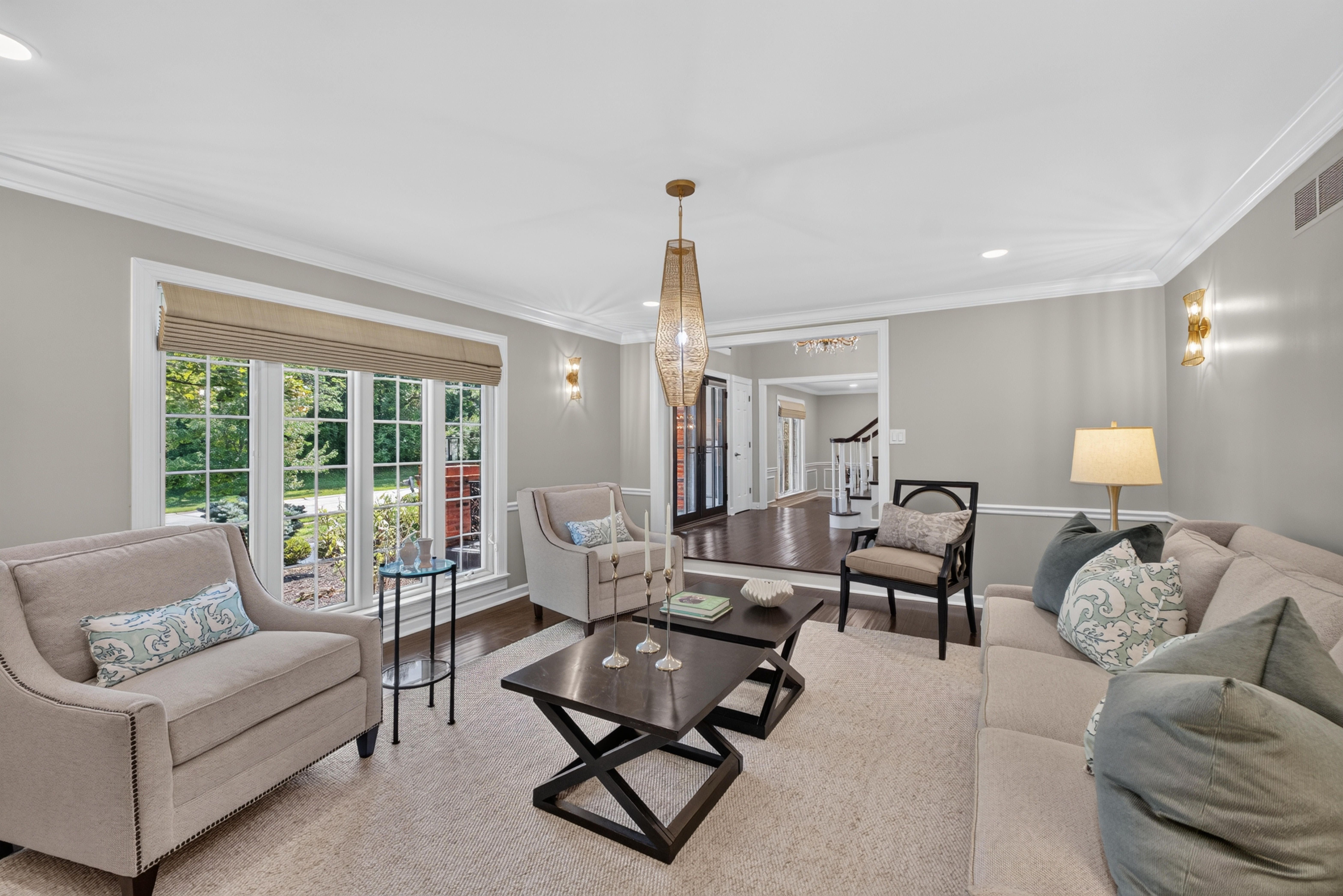  Elegant Brick Retreat on 1.5+ Acres with Modern Luxuries and Tranquil Living - 物件實景