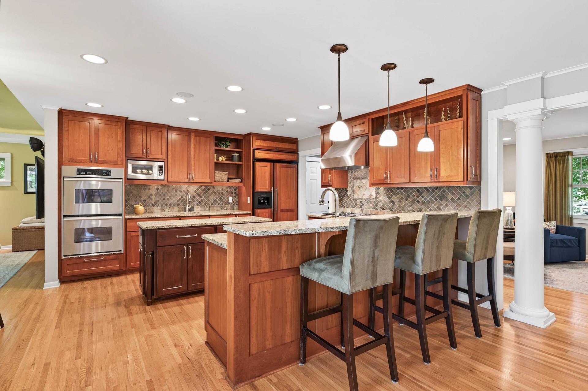 Minnetonka, Minnesota, 55345, United States, 5 Bedrooms Bedrooms, ,2 BathroomsBathrooms,Residential,For Sale,1919862