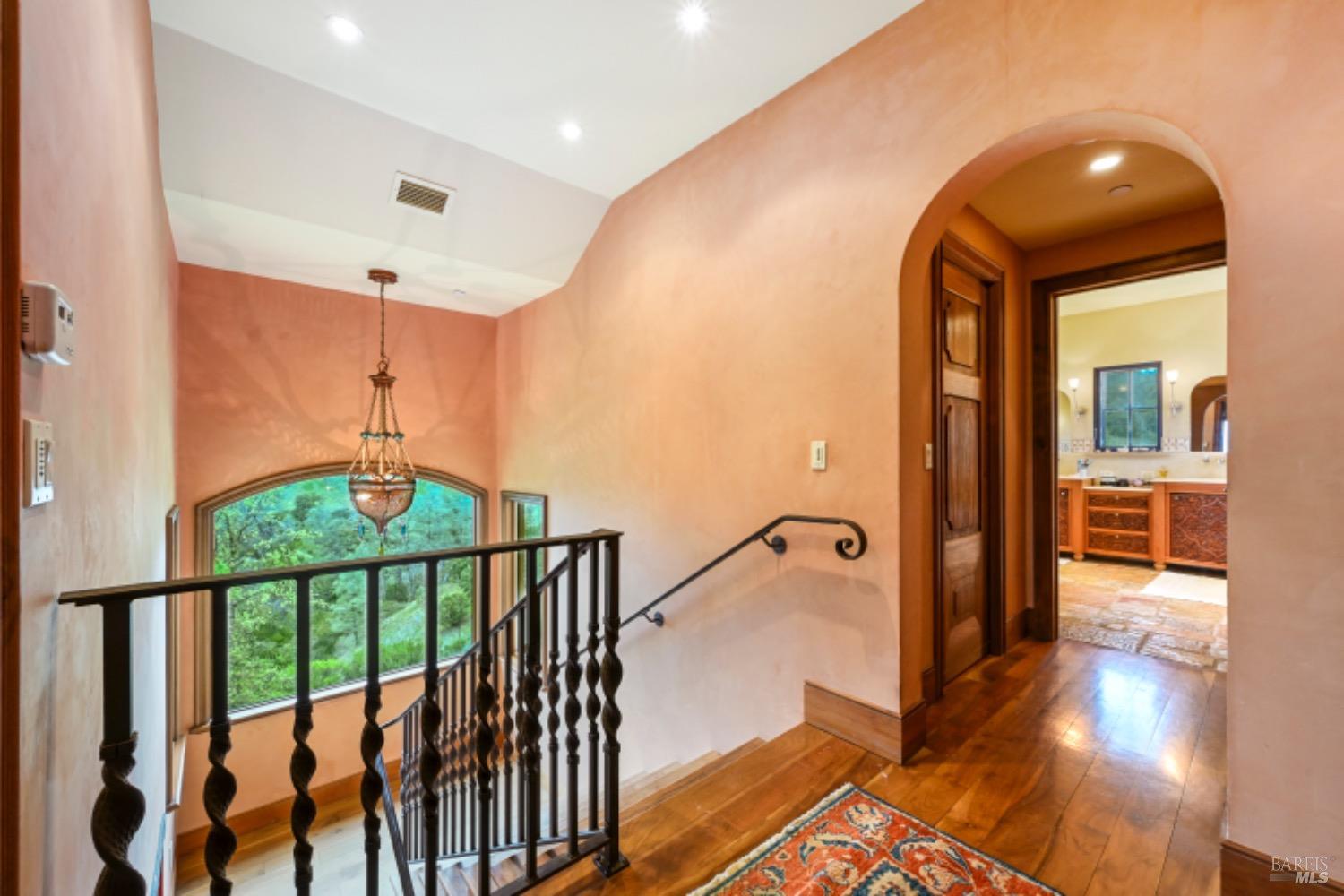 Cloverdale, California, 95425, United States, 5 Bedrooms Bedrooms, ,5 BathroomsBathrooms,Residential,For Sale,1759747