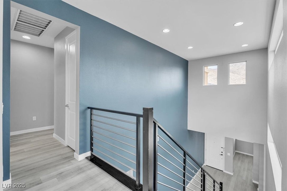 Las Vegas, Nevada, 89138, United States, 3 Bedrooms Bedrooms, ,3 BathroomsBathrooms,Residential,For Sale,1996741