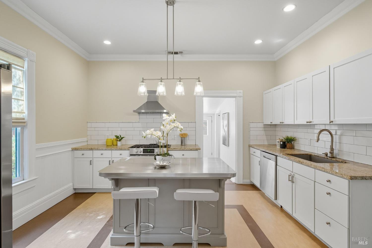 Napa, California, 94559, United States, 3 Bedrooms Bedrooms, ,4 BathroomsBathrooms,Residential,For Sale,1947043