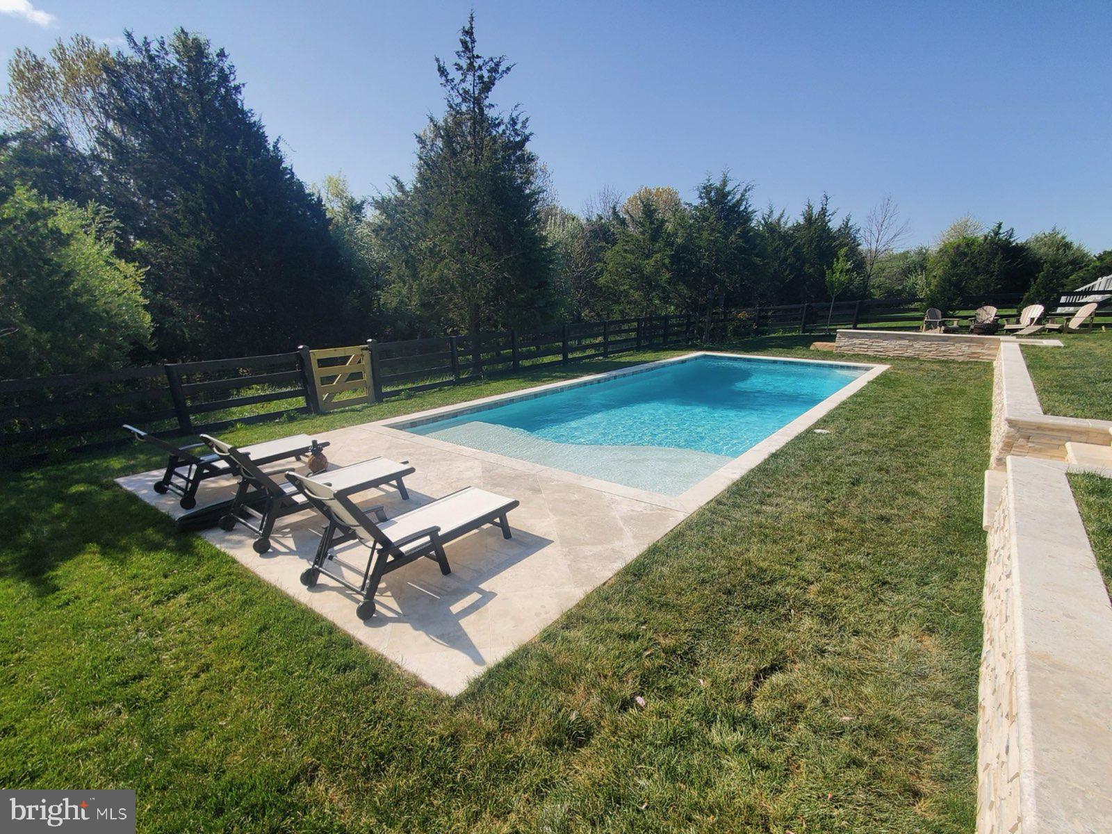 Aldie, Virginia, 20105, United States, 5 Bedrooms Bedrooms, ,5 BathroomsBathrooms,Residential,For Sale,1987386