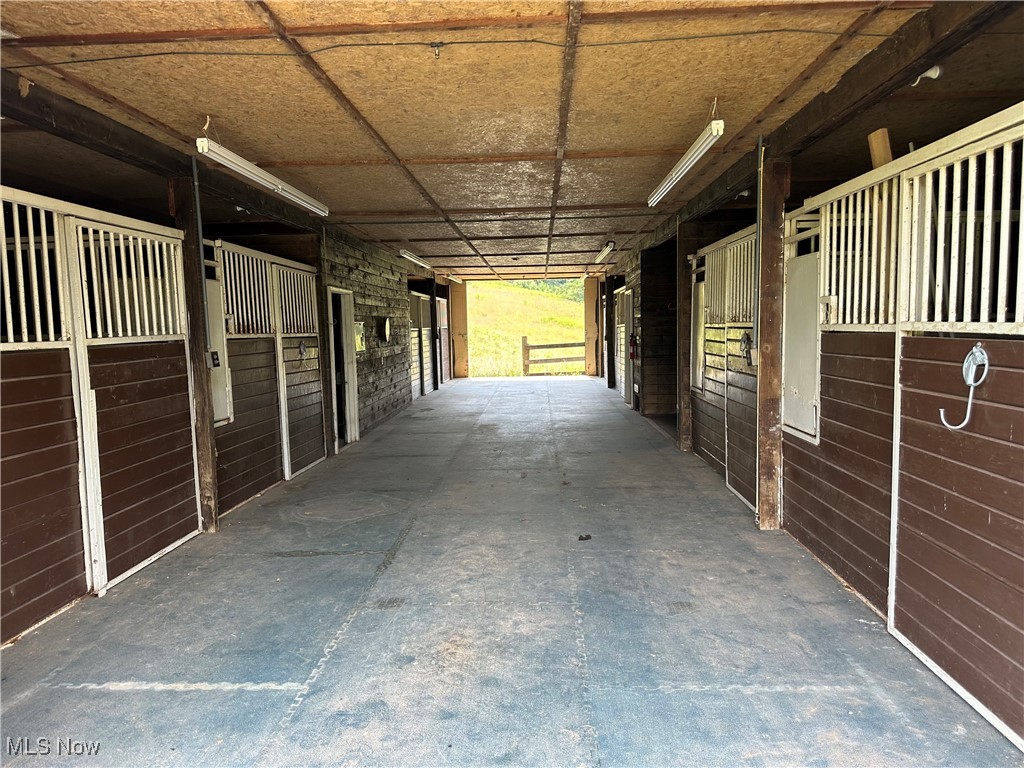 72 W Wildwood Drive, Parkersburg, West Virginia, 26101, United States, 4 Bedrooms Bedrooms, ,4 BathroomsBathrooms,Residential,For Sale,72 W Wildwood Drive,1675092