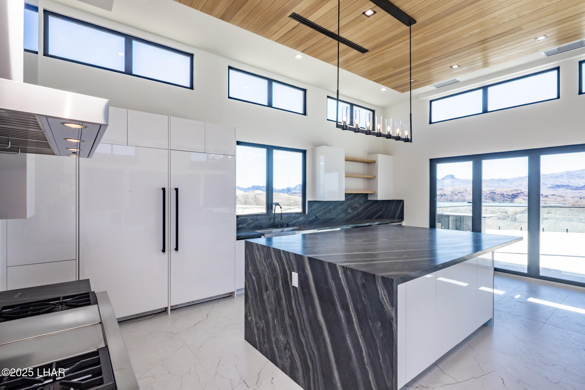 Lake Havasu City, Arizona, 86406, United States, 6 Bedrooms Bedrooms, ,3 BathroomsBathrooms,Residential,For Sale,1766228