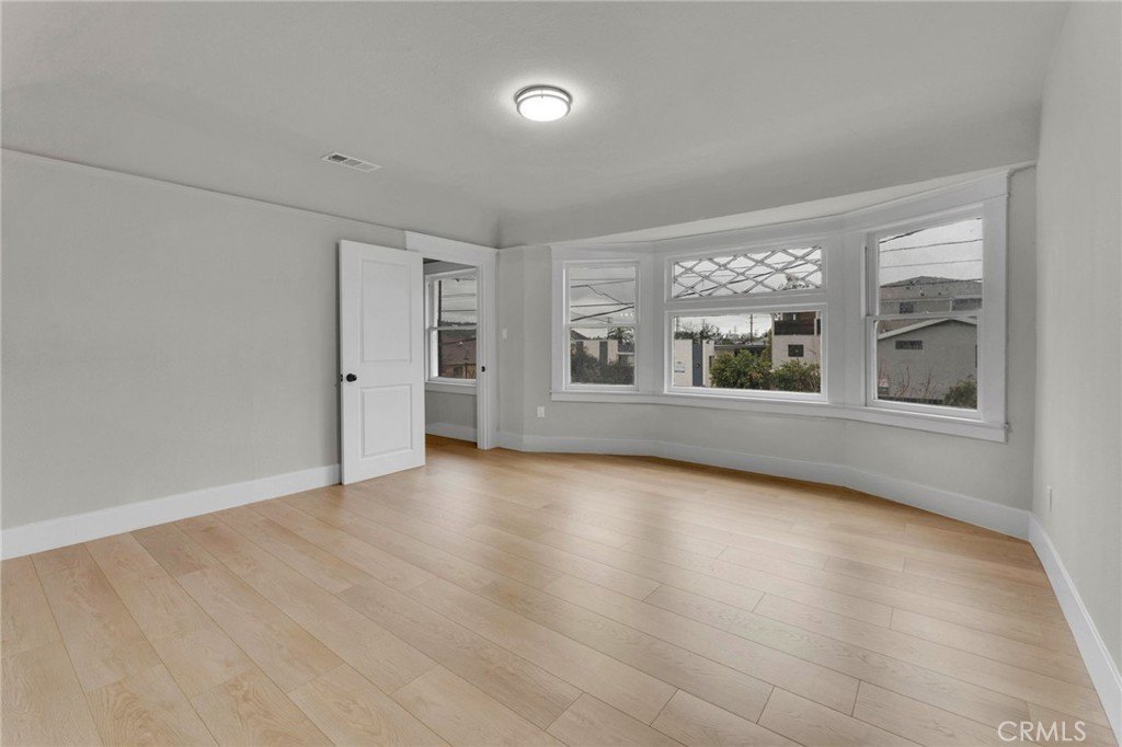 Los Angeles, California, 90042, United States, 3 Bedrooms Bedrooms, ,2 BathroomsBathrooms,Residential,For Sale,1921090