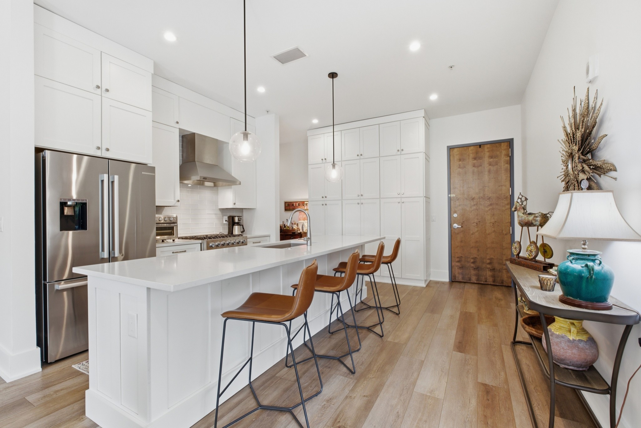  204 Acklen Park Dr Unit #103, Nashville, TN, 37203 - 物件實景
