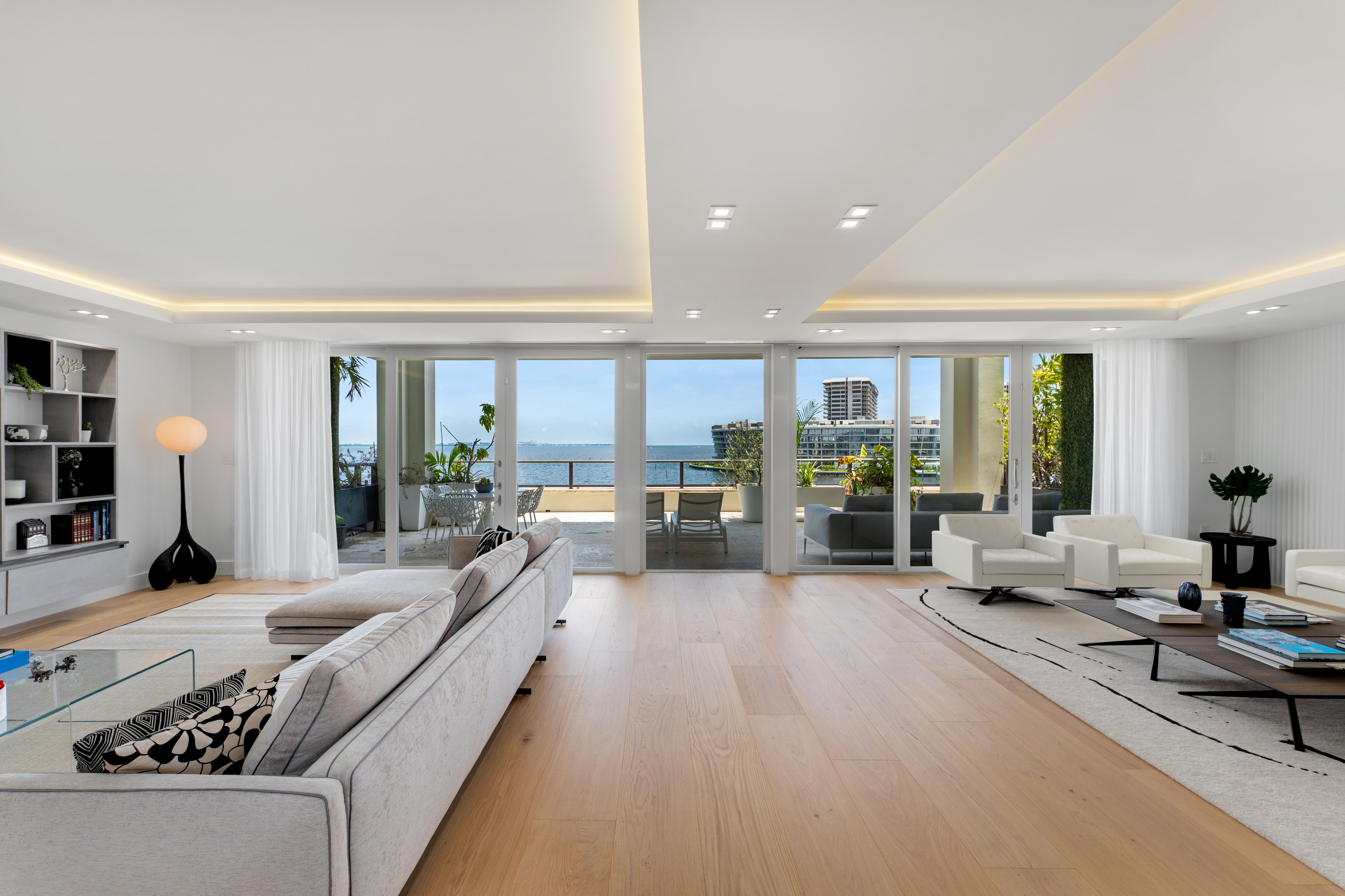  3535 Hiawatha Ave, Miami, FL, 33133 - 物件實景