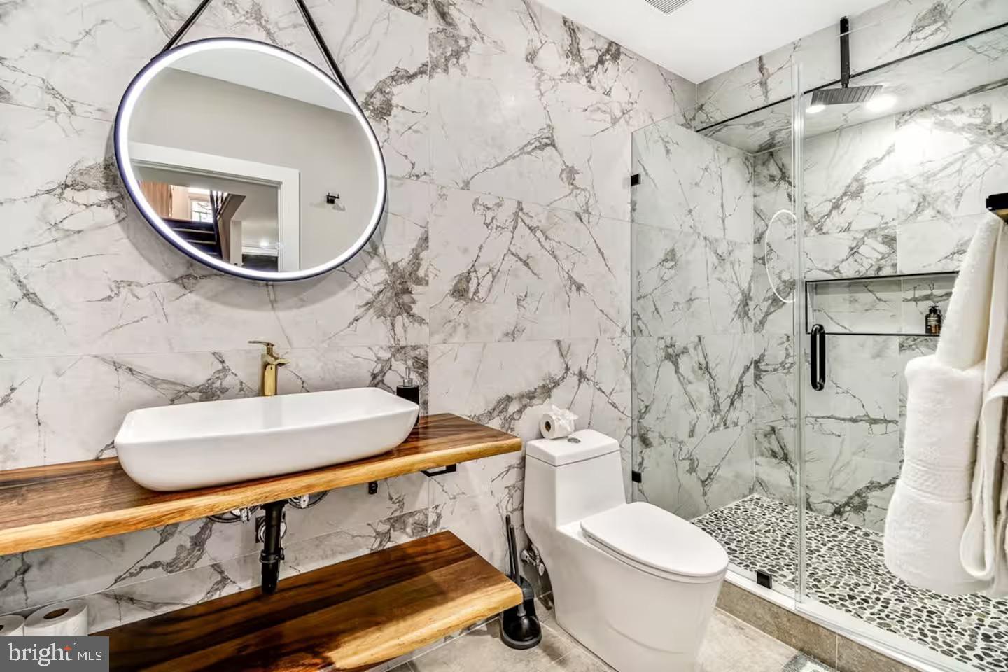 Philadelphia, Pennsylvania, 19146, United States, 4 Bedrooms Bedrooms, ,4 BathroomsBathrooms,Residential,For Sale,1877364