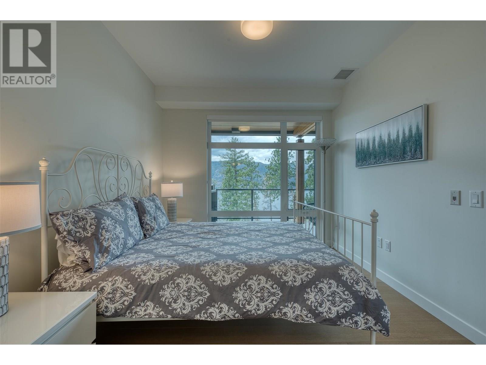 LAKE COUNTRY, British Columbia, V4V 0C4, CA, 2 Bedrooms Bedrooms, ,2 BathroomsBathrooms,Residential,For Sale,1896027