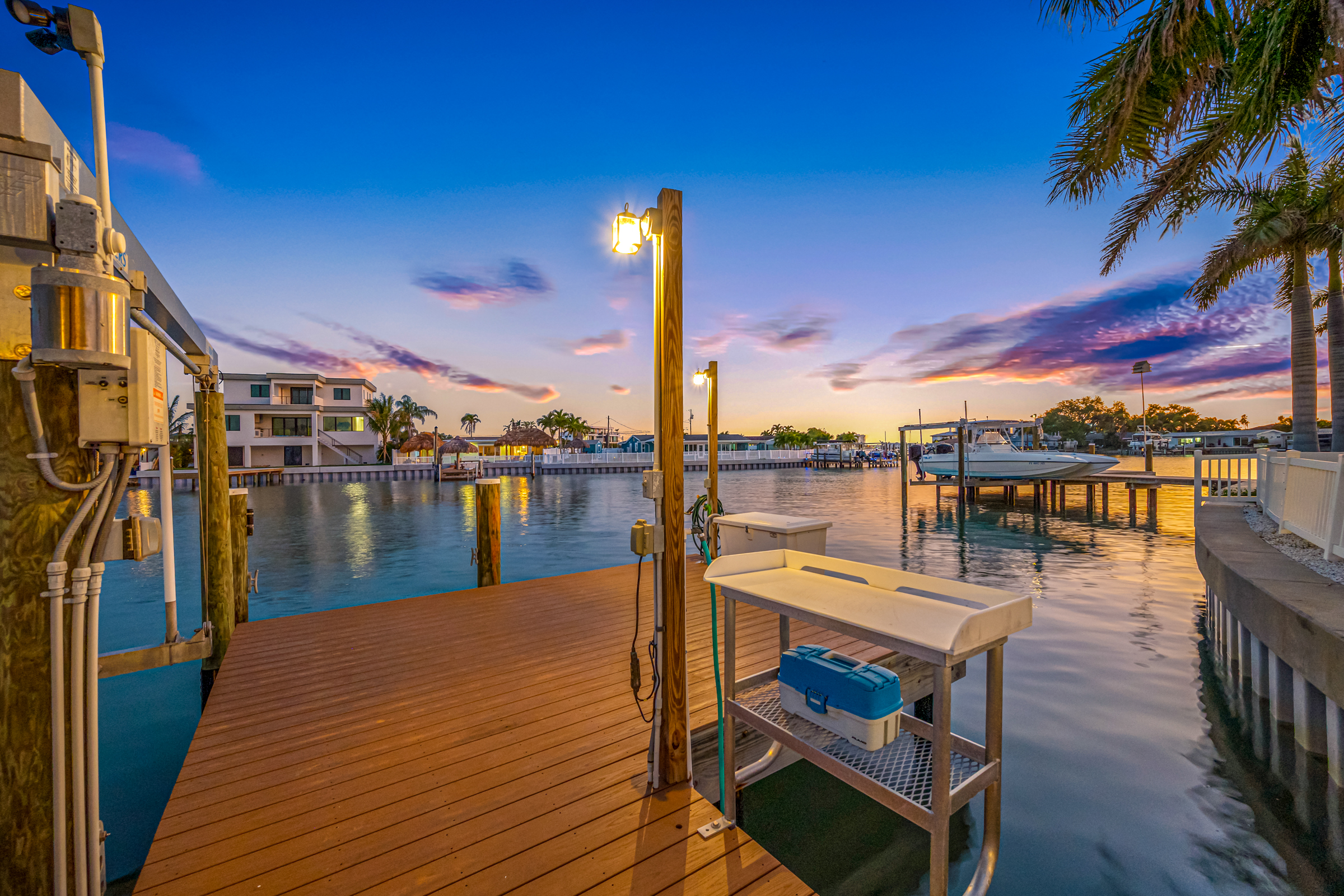 St Petersburg, Florida, 33707, United States, 3 Bedrooms Bedrooms, ,2 BathroomsBathrooms,Residential,For Sale,2034838
