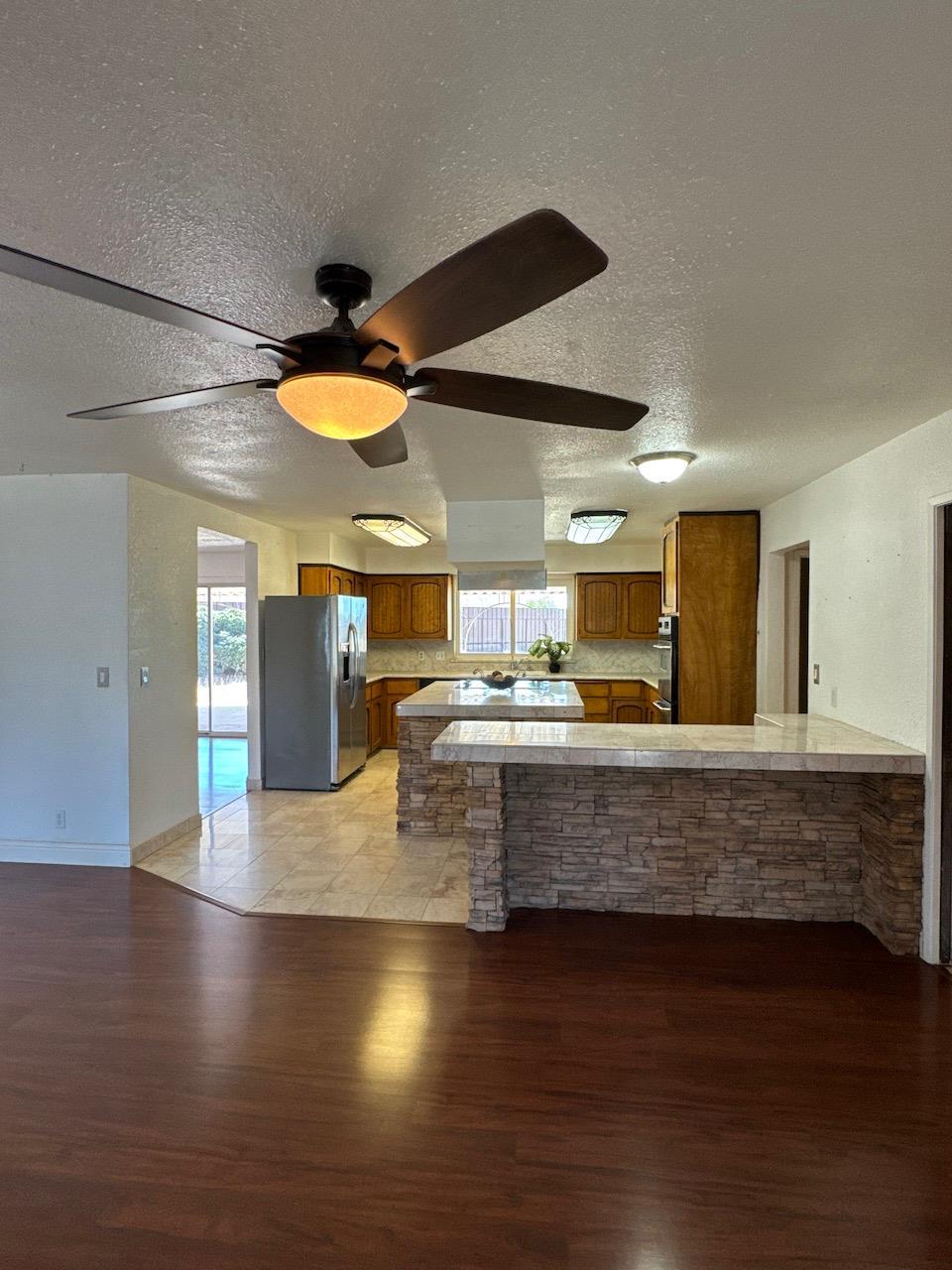 Fresno, California, 93723, United States, 3 Bedrooms Bedrooms, ,3 BathroomsBathrooms,Residential,For Sale,1982063