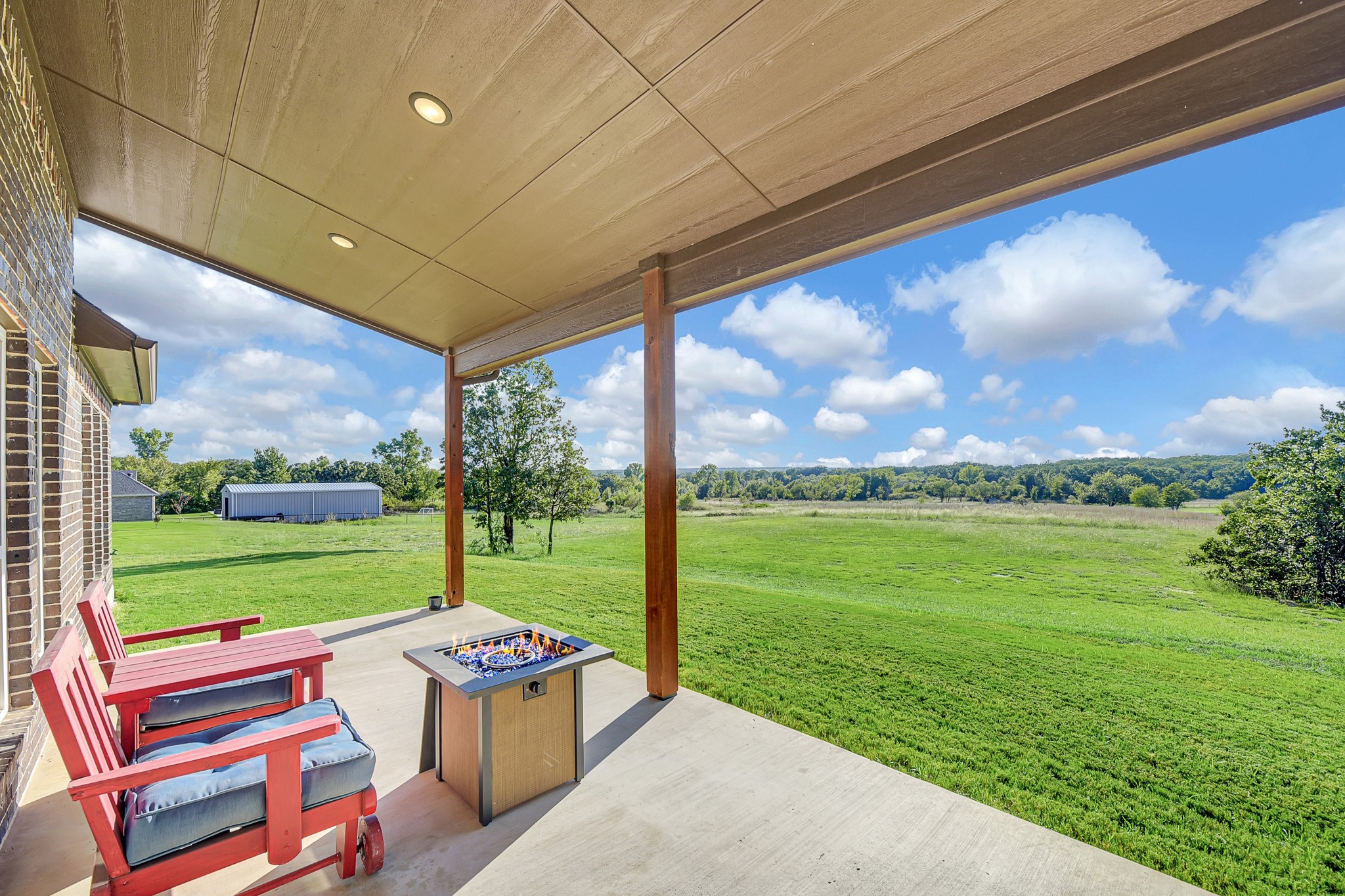 Paradise, Texas, 76073, United States, 3 Bedrooms Bedrooms, ,2 BathroomsBathrooms,Residential,For Sale,1996854