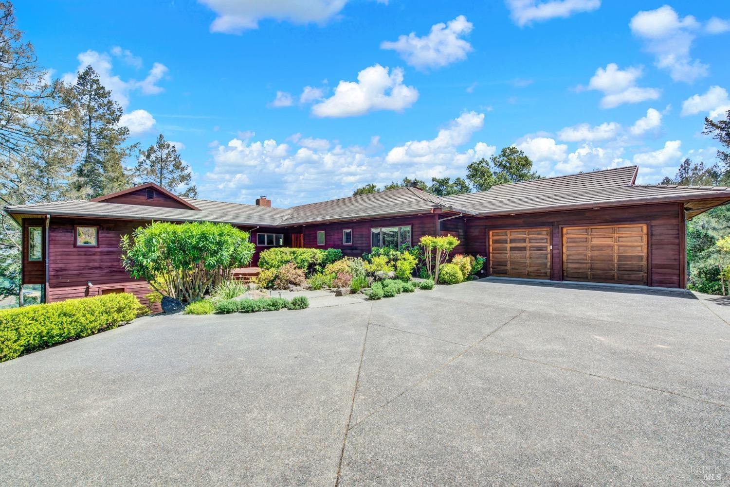 Napa, California, 94574, United States, 4 Bedrooms Bedrooms, ,5 BathroomsBathrooms,Residential,For Sale,1784164
