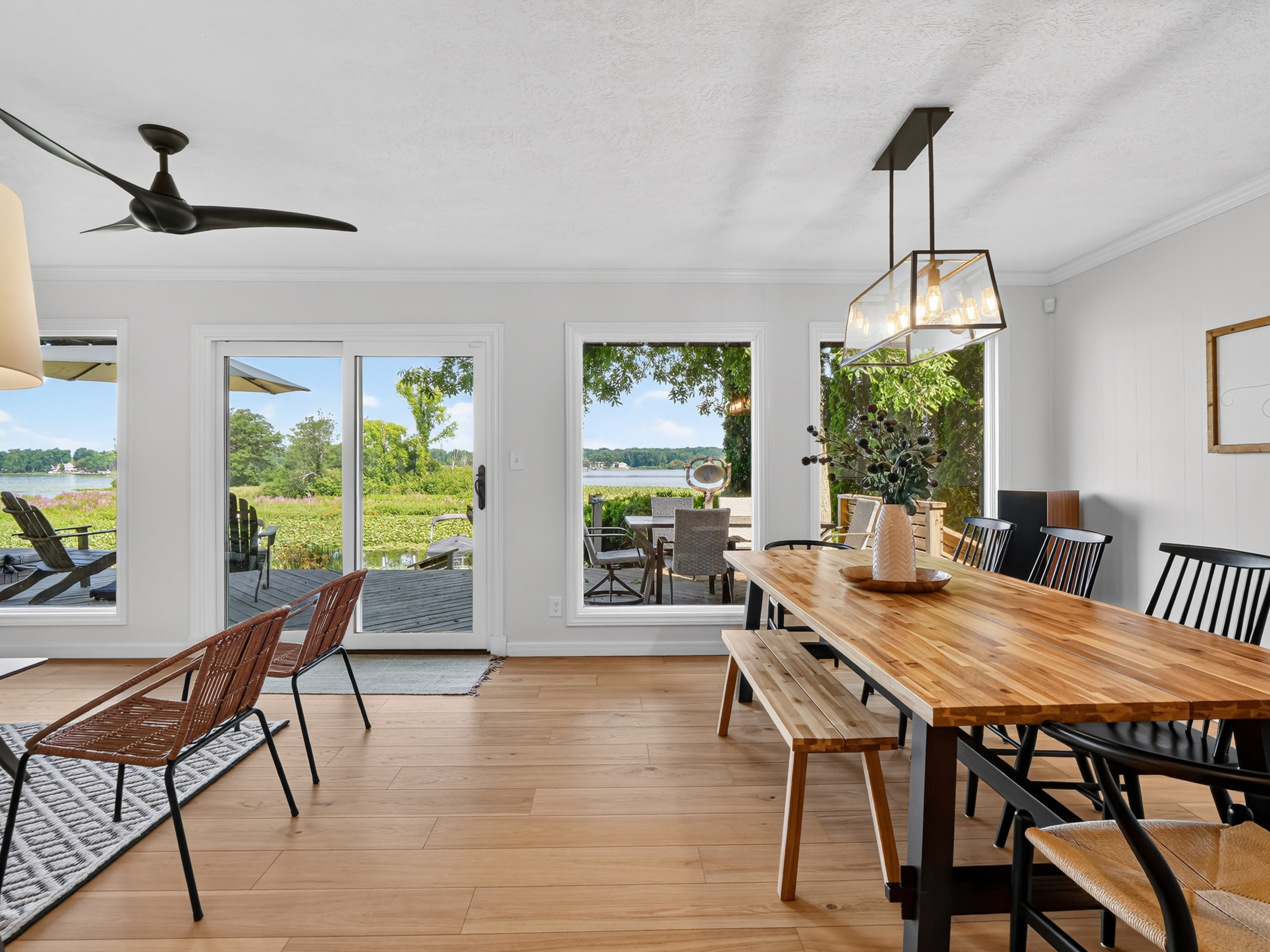  Four Bedroom Webster Lake Home - 物件實景