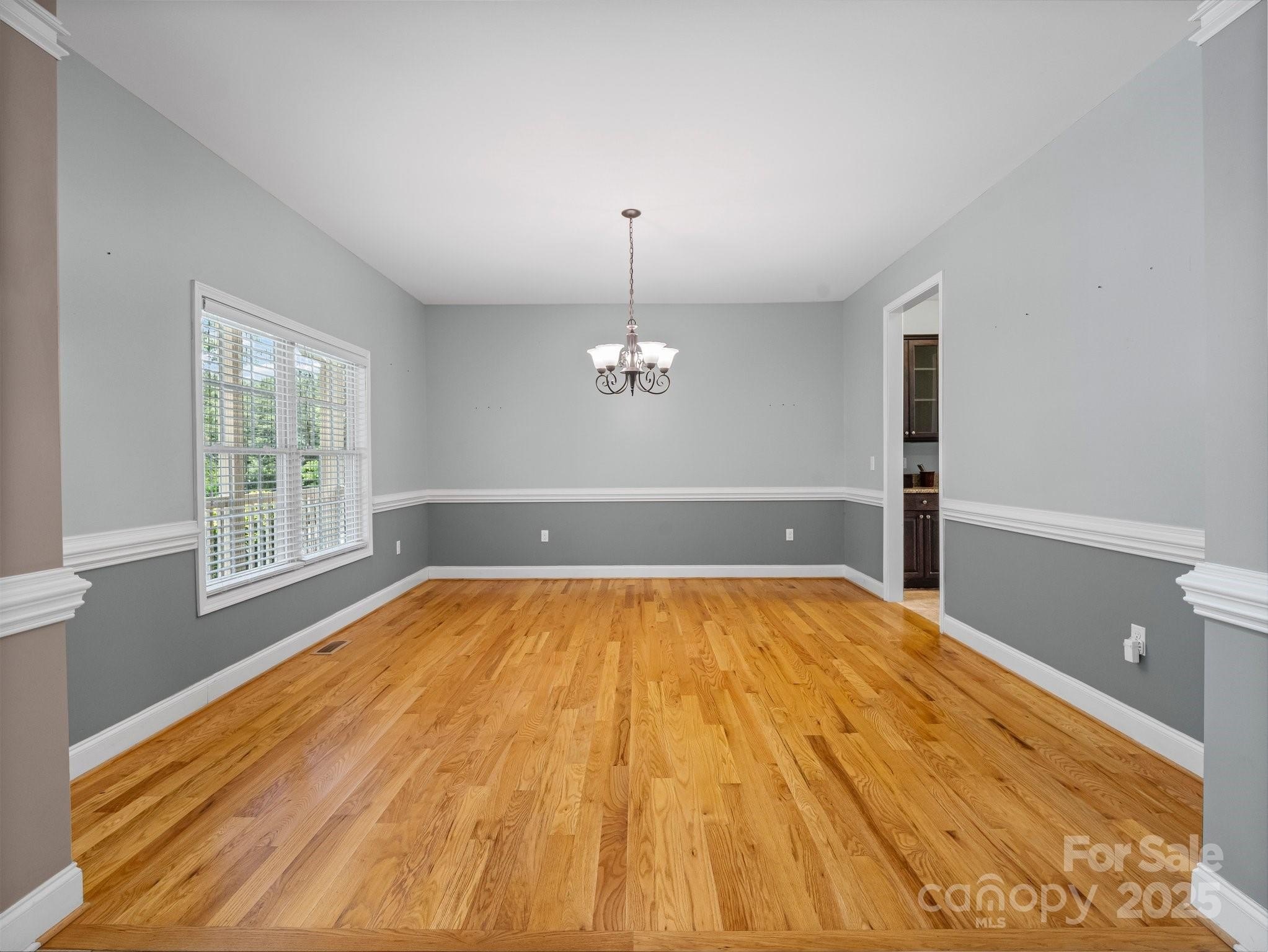 Lincolnton, North Carolina, 28092, United States, 4 Bedrooms Bedrooms, ,4 BathroomsBathrooms,Residential,For Sale,1864704