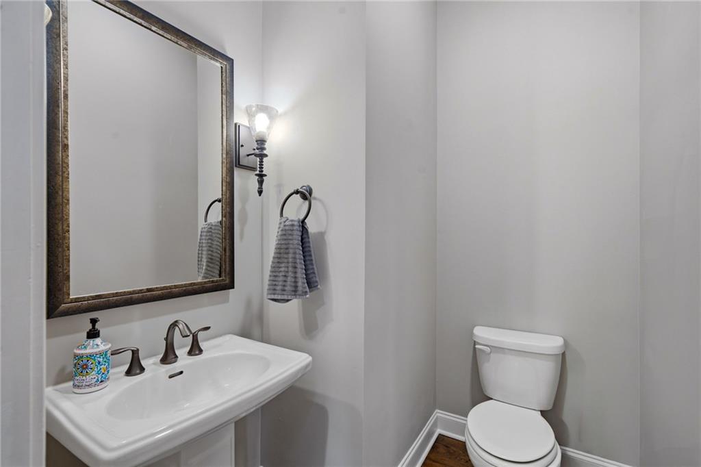 Cumming, Georgia, 30041, United States, 7 Bedrooms Bedrooms, ,8 BathroomsBathrooms,Residential,For Sale,2039951