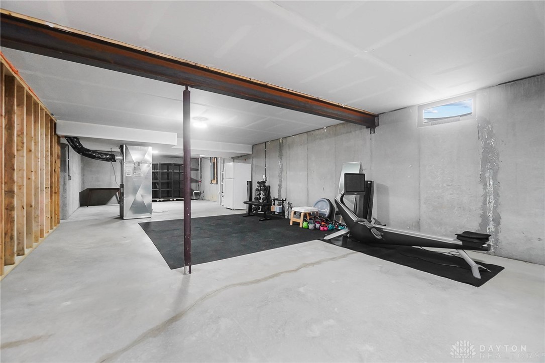 Yellow Springs Vlg, Ohio, 45387, United States, 3 Bedrooms Bedrooms, ,2 BathroomsBathrooms,Residential,For Sale,1906404