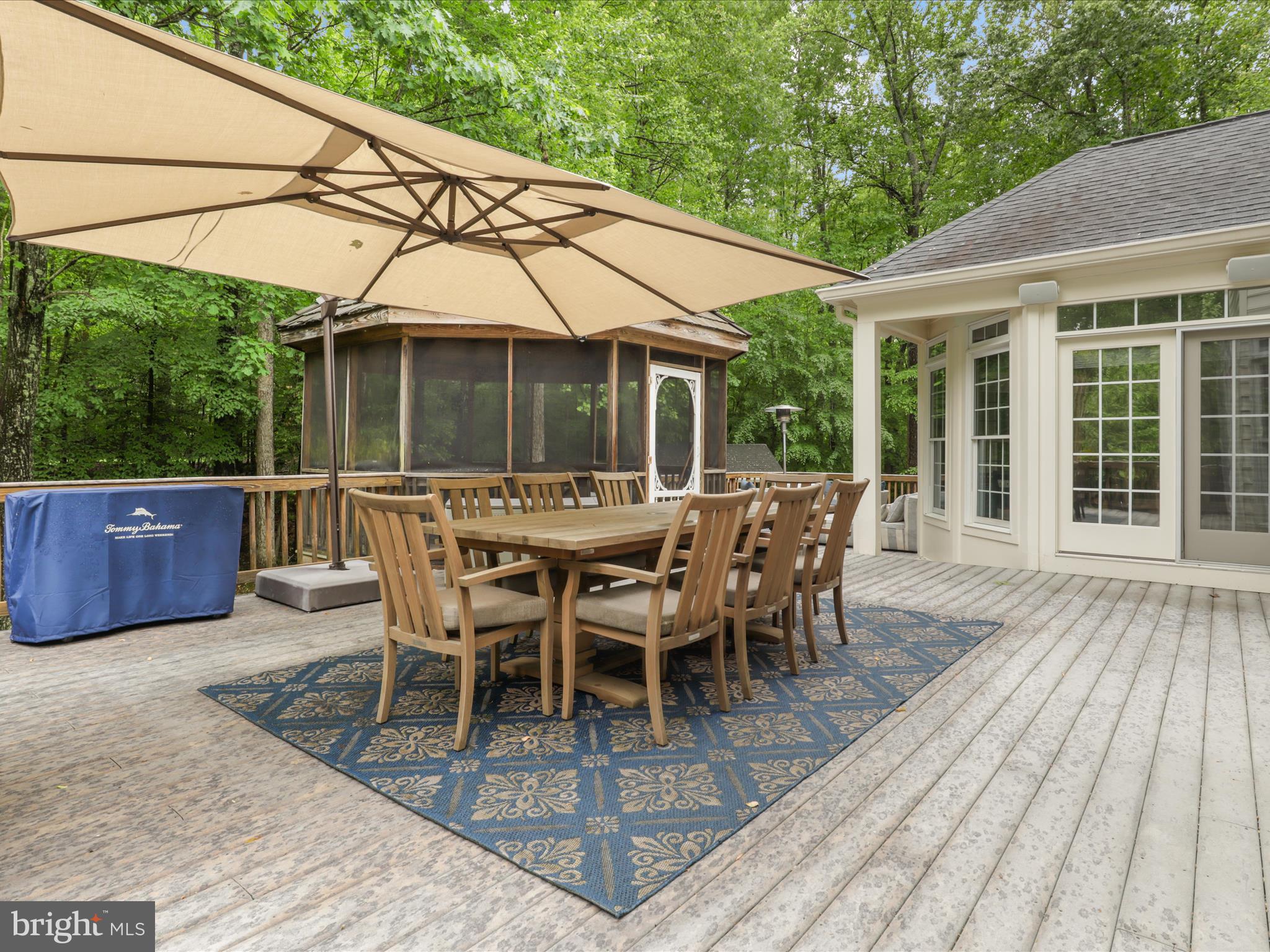 Fairfax Station, Virginia, 22039, United States, 5 Bedrooms Bedrooms, ,6 BathroomsBathrooms,Residential,For Sale,1810572