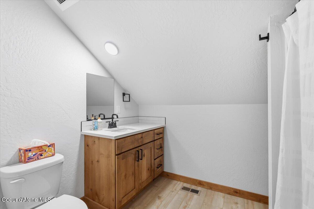 Oldtown, Idaho, 83822, United States, 5 Bedrooms Bedrooms, ,4 BathroomsBathrooms,Residential,For Sale,1992429