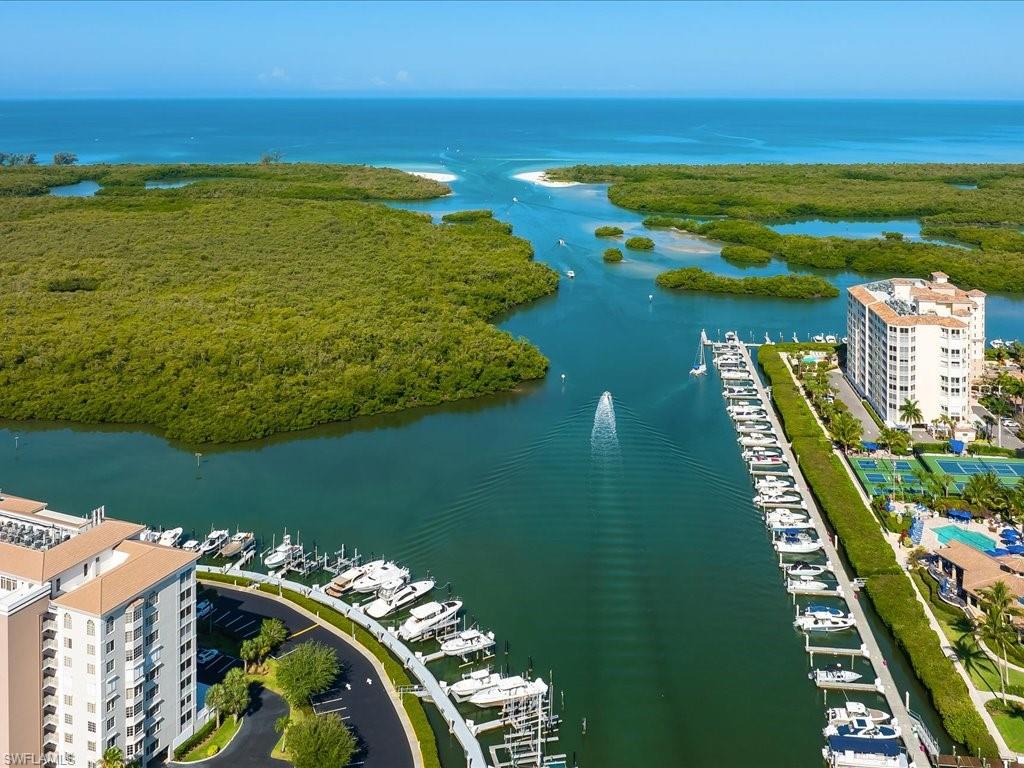792 Wiggins Bay Dr Unit 20R, Naples, Florida, 34110, United States, 3 Bedrooms Bedrooms, ,2 BathroomsBathrooms,Residential,For Sale,792 Wiggins Bay Dr Unit 20R,1673375
