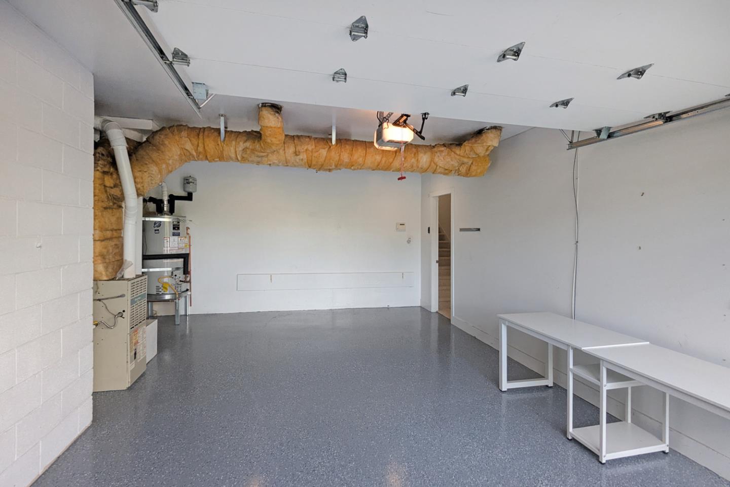 Hillsborough, California, 94010, United States, 3 Bedrooms Bedrooms, ,4 BathroomsBathrooms,Residential,For Sale,1989109