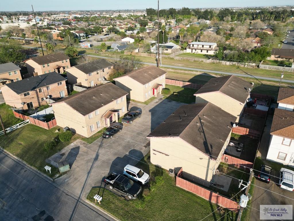 Brownsville, Texas, 78521, United States, 12 Bedrooms Bedrooms, ,4 BathroomsBathrooms,Residential,For Sale,1723212
