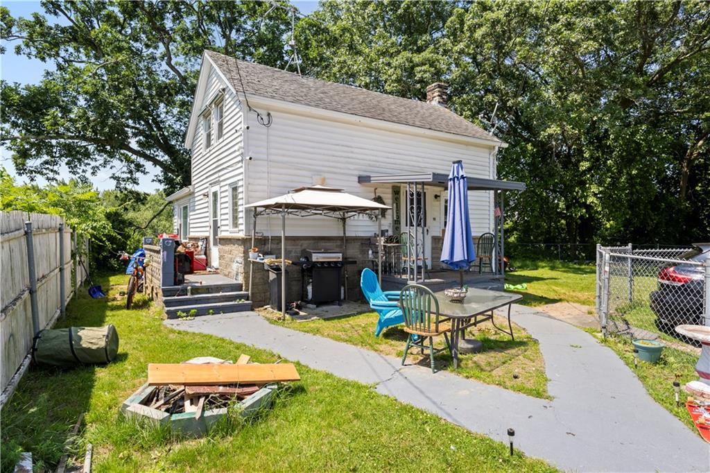 Providence, Rhode Island, 02909, United States, 3 Bedrooms Bedrooms, ,1 BathroomBathrooms,Residential,For Sale,1975047