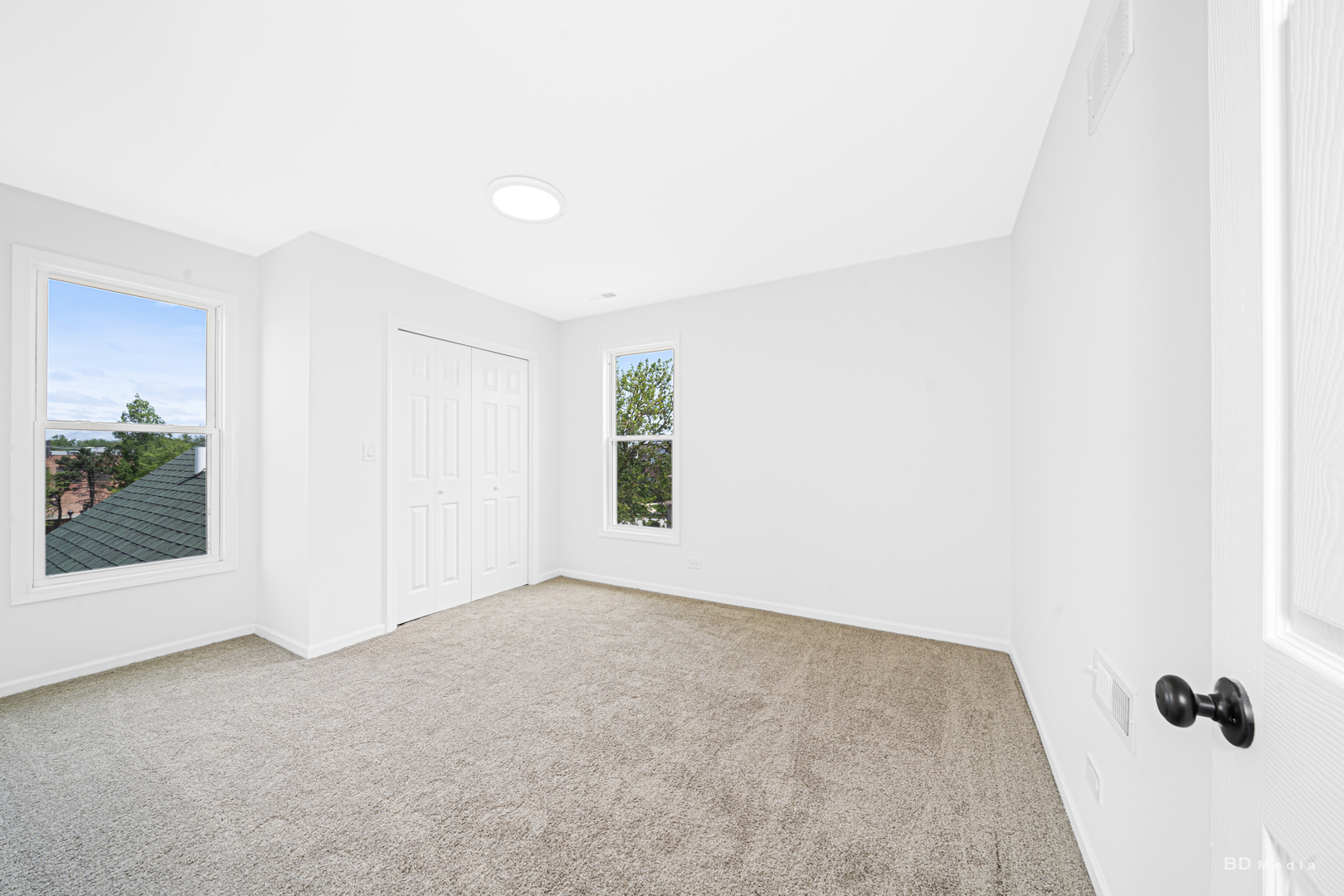 Homewood, Illinois, 60430, United States, 5 Bedrooms Bedrooms, ,4 BathroomsBathrooms,Residential,For Sale,1907684