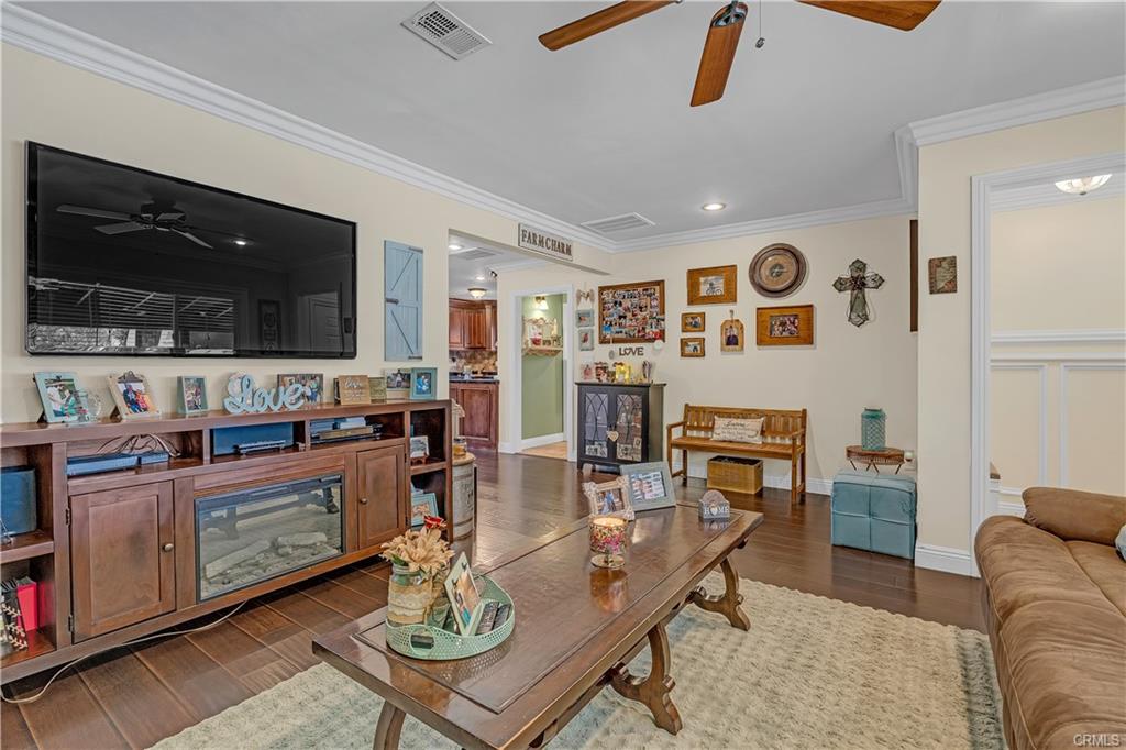 Chino Hills, California, 91709, United States, 3 Bedrooms Bedrooms, ,2 BathroomsBathrooms,Residential,For Sale,1927803