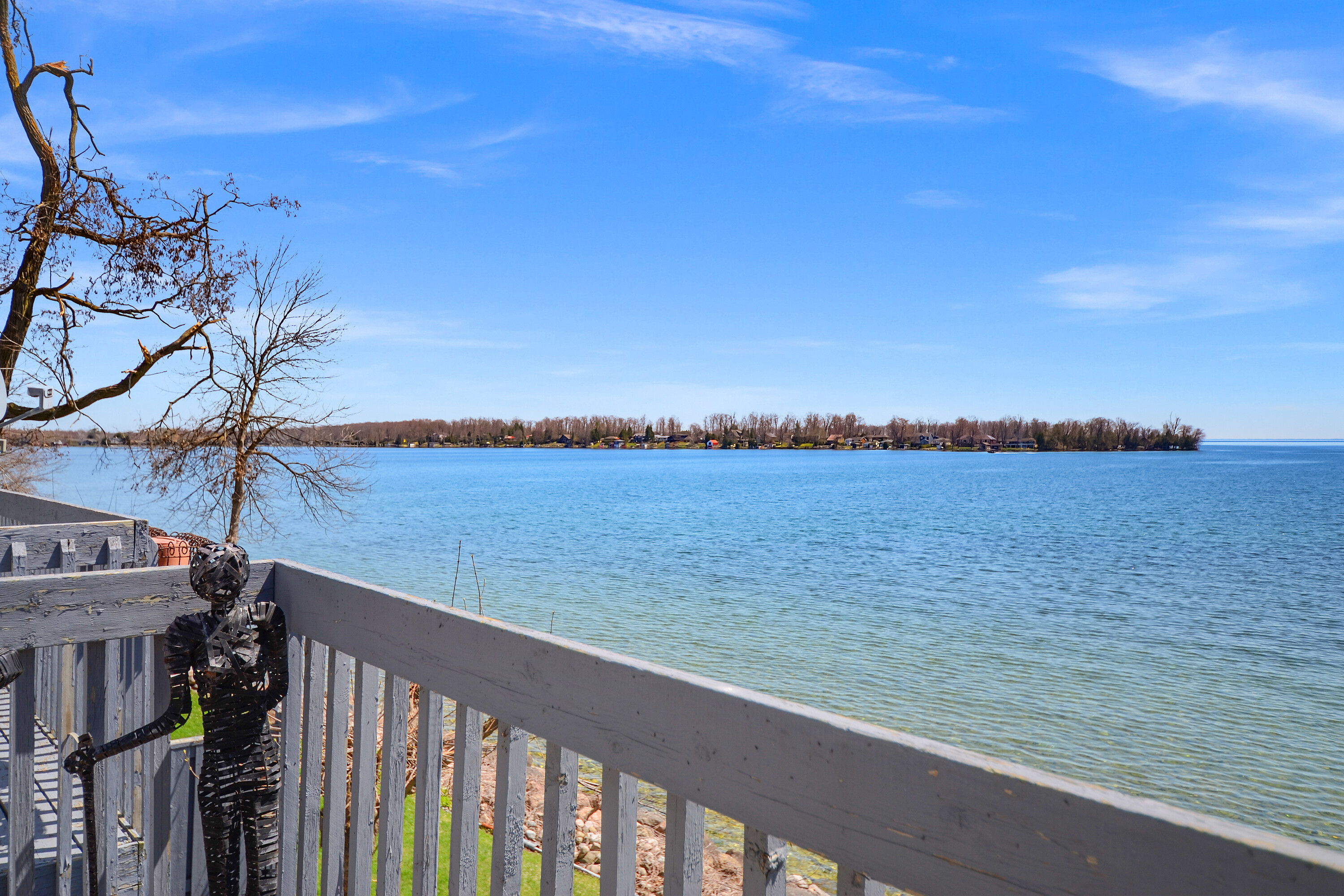  Rare Lakefront Living - 物件實景