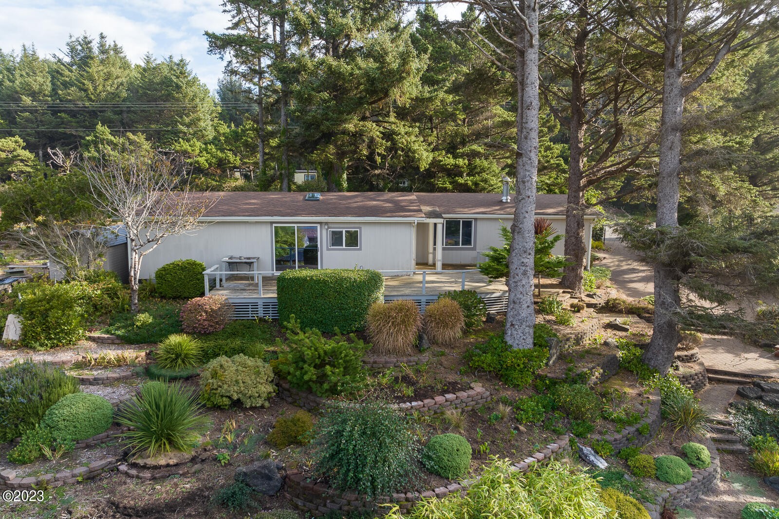 3775 Hwy 101 N, Yachats, Oregon, 97498, United States, 4 Bedrooms Bedrooms, ,6 BathroomsBathrooms,Residential,For Sale,3775 Hwy 101 N,1431474
