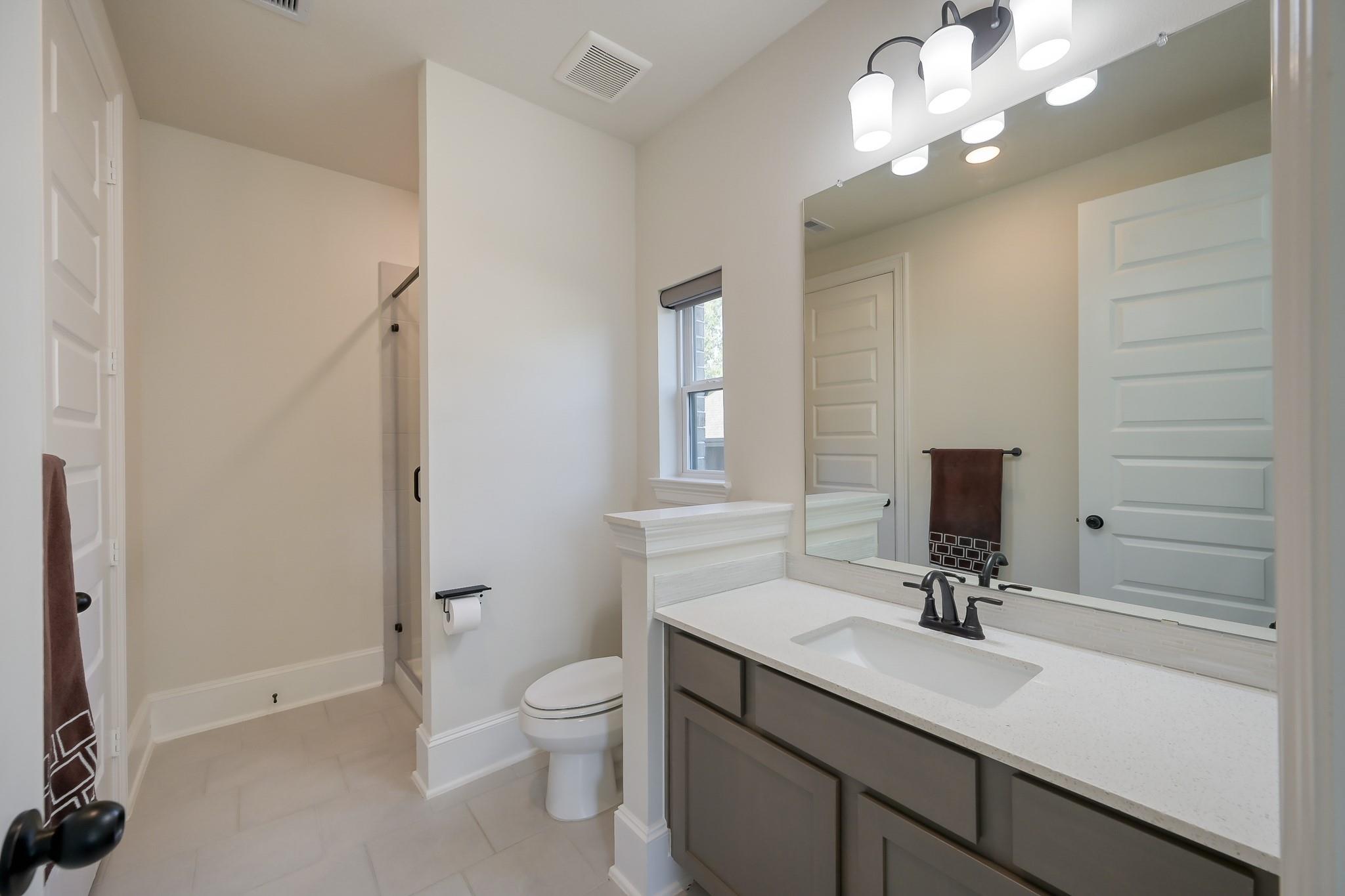 Conroe, Texas, 77318, United States, 5 Bedrooms Bedrooms, ,5 BathroomsBathrooms,Residential,For Sale,1977053