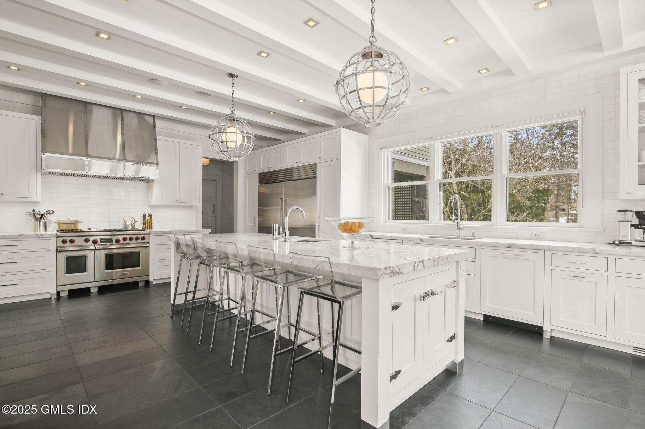 Greenwich, Connecticut, 06830, United States, 8 Bedrooms Bedrooms, ,10 BathroomsBathrooms,Residential,For Sale,1794108