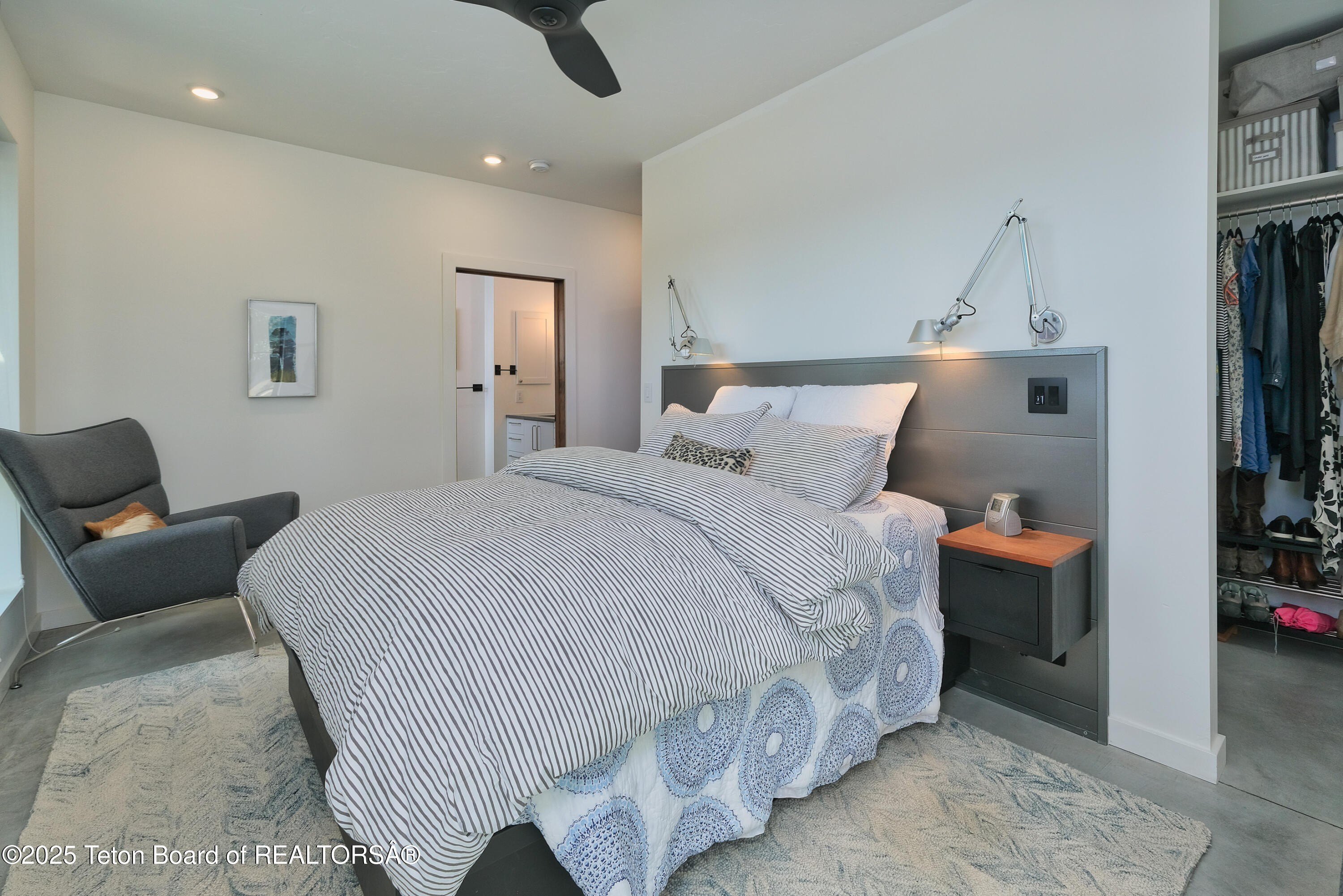 Victor, Idaho, 83455, United States, 4 Bedrooms Bedrooms, ,2 BathroomsBathrooms,Residential,For Sale,1895074