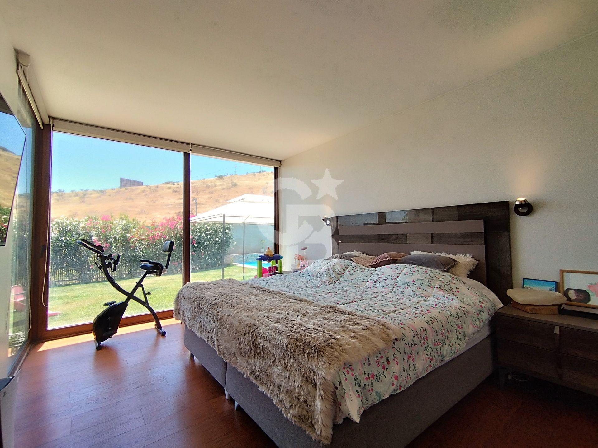 Colina, Chile, 5 Bedrooms Bedrooms, ,4 BathroomsBathrooms,Residential,For Sale,1998883