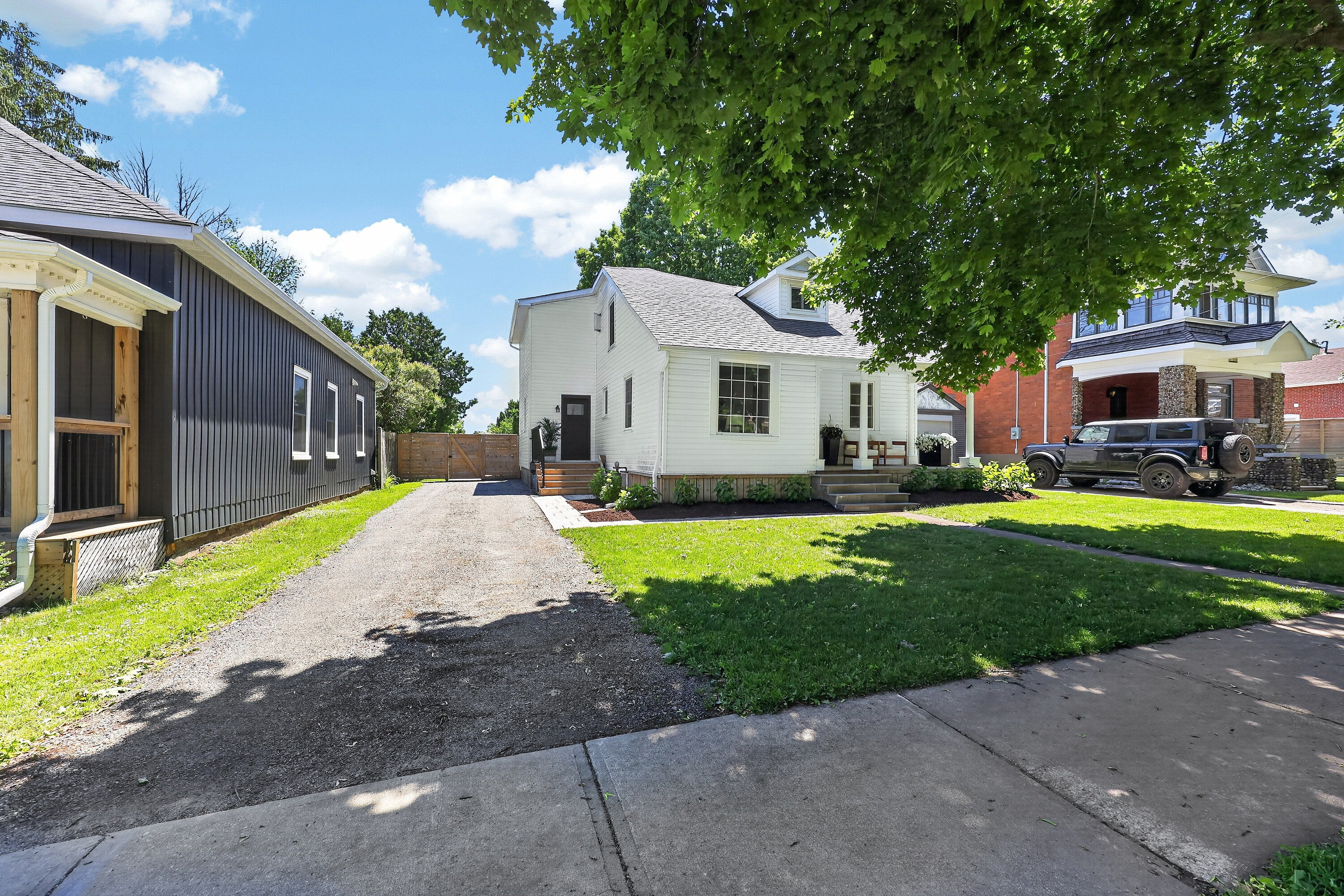  Downtown Thornbury Gem - 物件實景