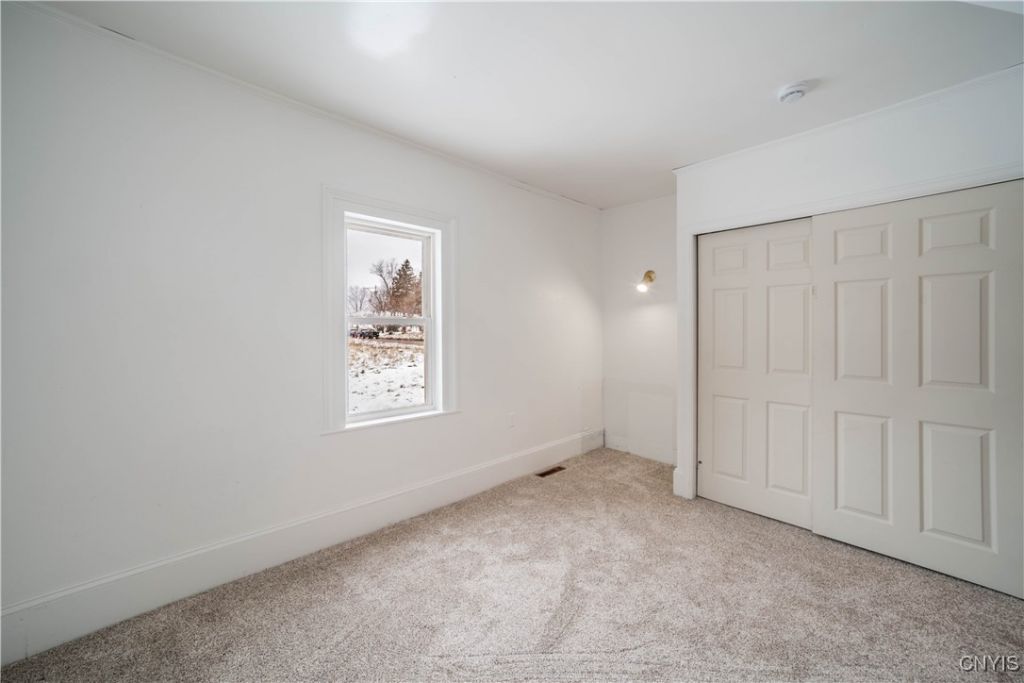 Pompey, New York, 13084, United States, 5 Bedrooms Bedrooms, ,2 BathroomsBathrooms,Residential,For Sale,1993406