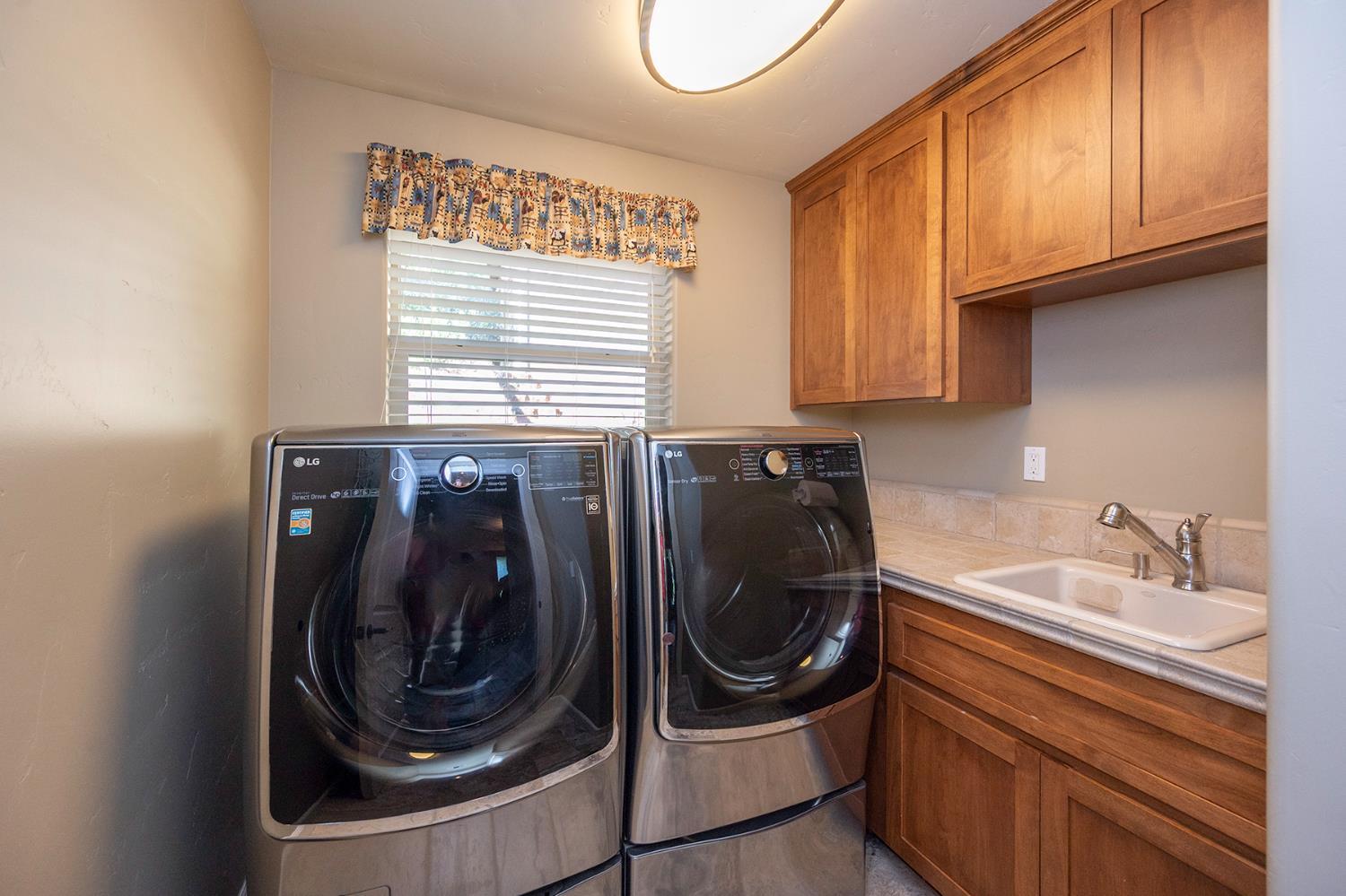 Placerville, California, 95667, United States, 3 Bedrooms Bedrooms, ,3 BathroomsBathrooms,Residential,For Sale,1937817