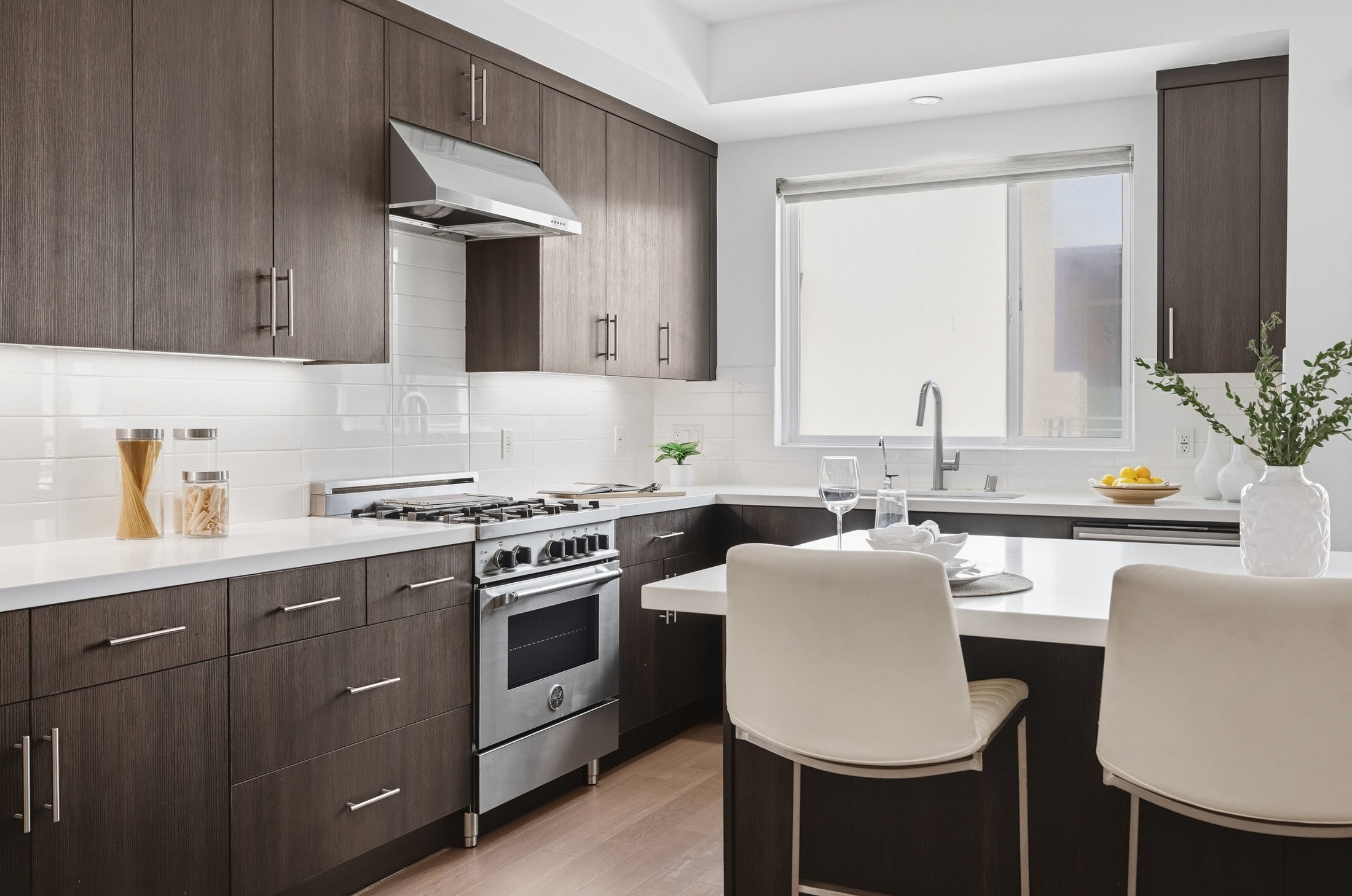  1400 North Fuller Avenue - 物件實景