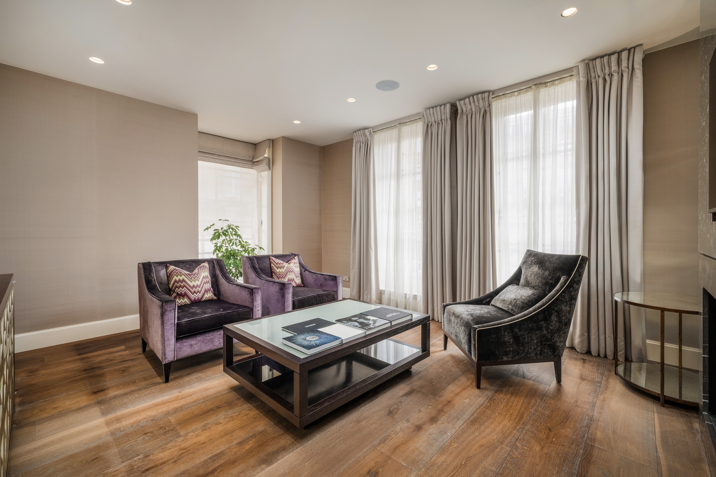  A Five-Bedroom Townhouse with Private Parking in Pimlico - 物件實景