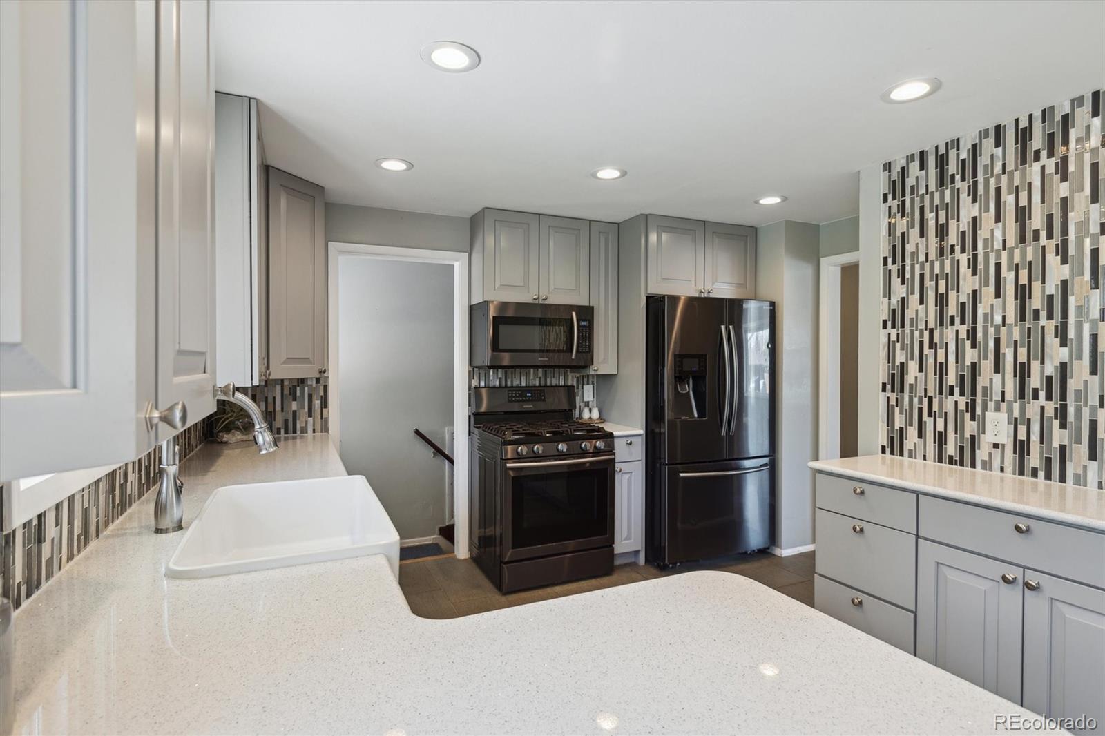 Broomfield, Colorado, 80020, United States, 3 Bedrooms Bedrooms, ,2 BathroomsBathrooms,Residential,For Sale,1804602